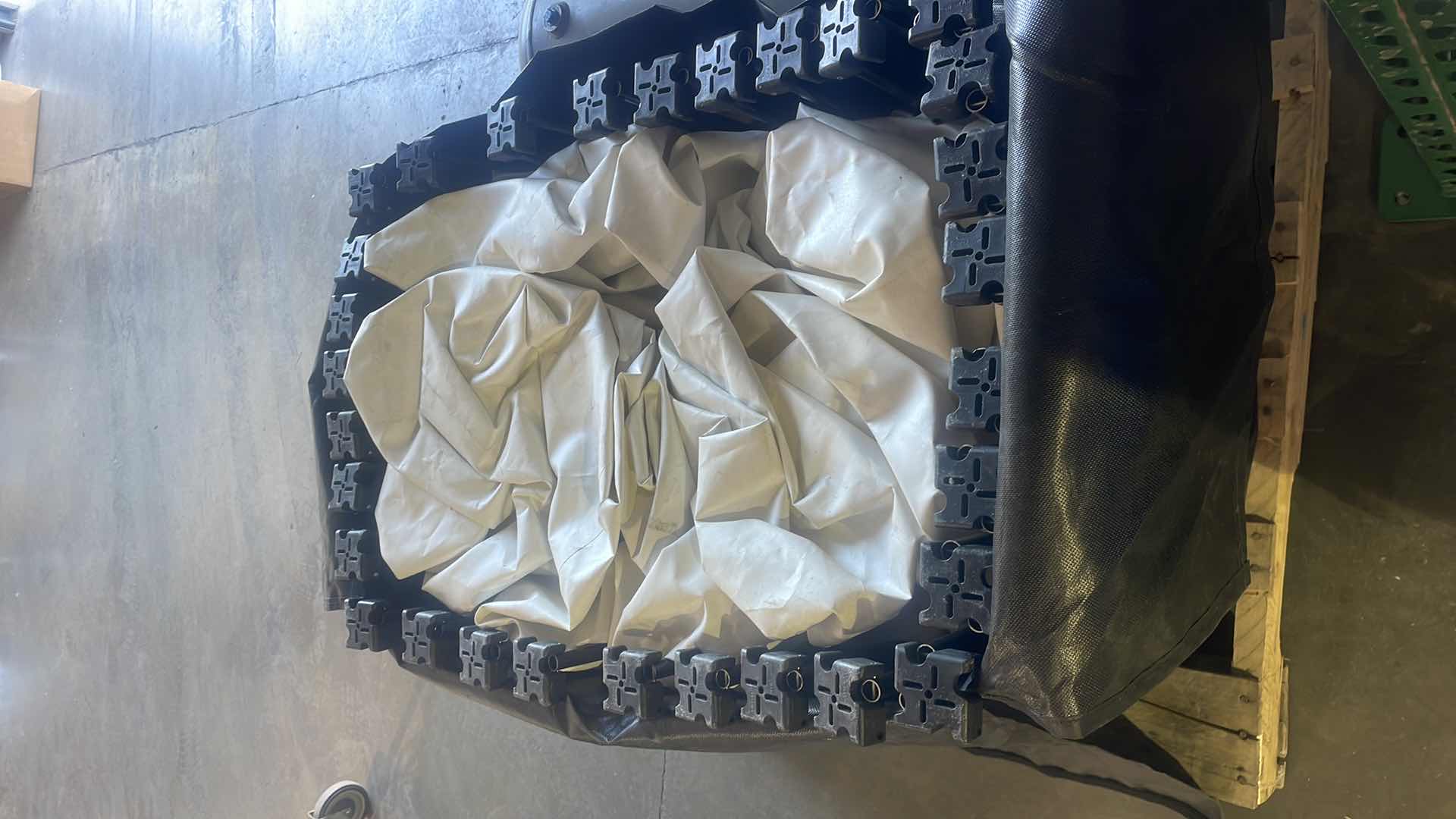 Photo 1 of HAZARDOUS SPILL CONTAINMENT UNIT, 17’ X 14’ X 8” NSN 4235015848757