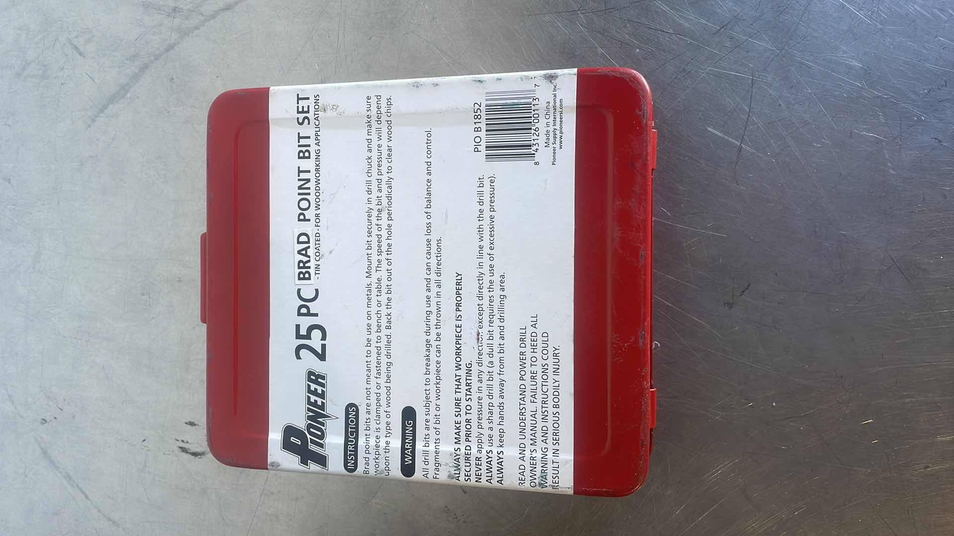 Photo 1 of PIONEER 25 PC BRAD POINT BIT SET