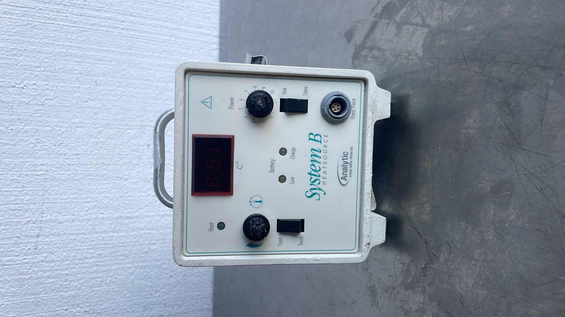 Photo 1 of SYBRON- ANALYTIC SYSTEM B HEATSOURCE DOWNPACK OBTURATION - "MAIN UNIT ONLY"