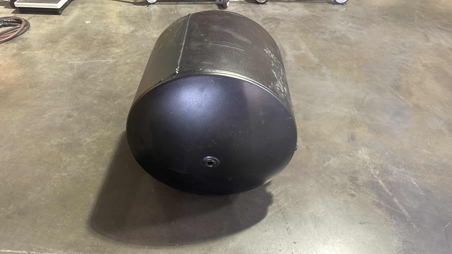 Photo 3 of HOOSIER AIR TANK