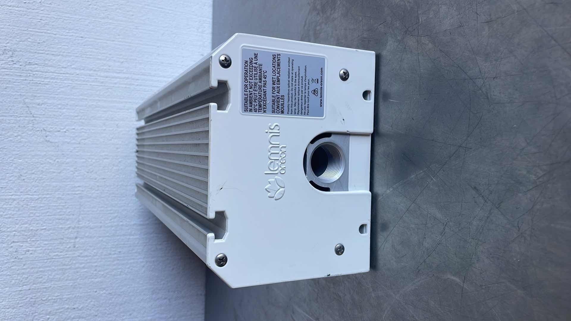 Photo 1 of LEMNIS OREON GL 600 2.1 LBW LED
GREENHOUSE GROW LIGHT WATER-COOLED
630W