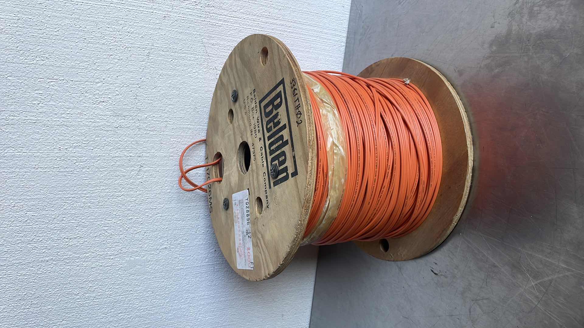 Photo 1 of AMP FIBER OPTIC CABLE