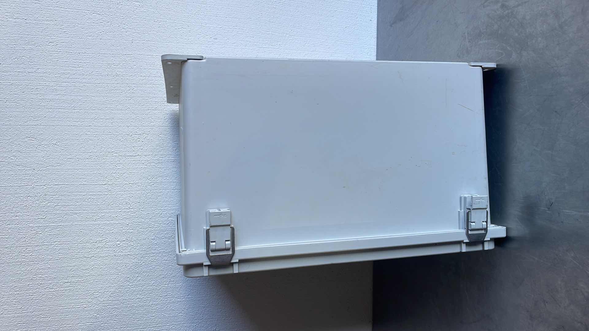 Photo 2 of NVENT HOFFMAN
POLYPRO, TYPE 4X, 17.95X15.94X10.35, POL
MFR # A181610PHCW