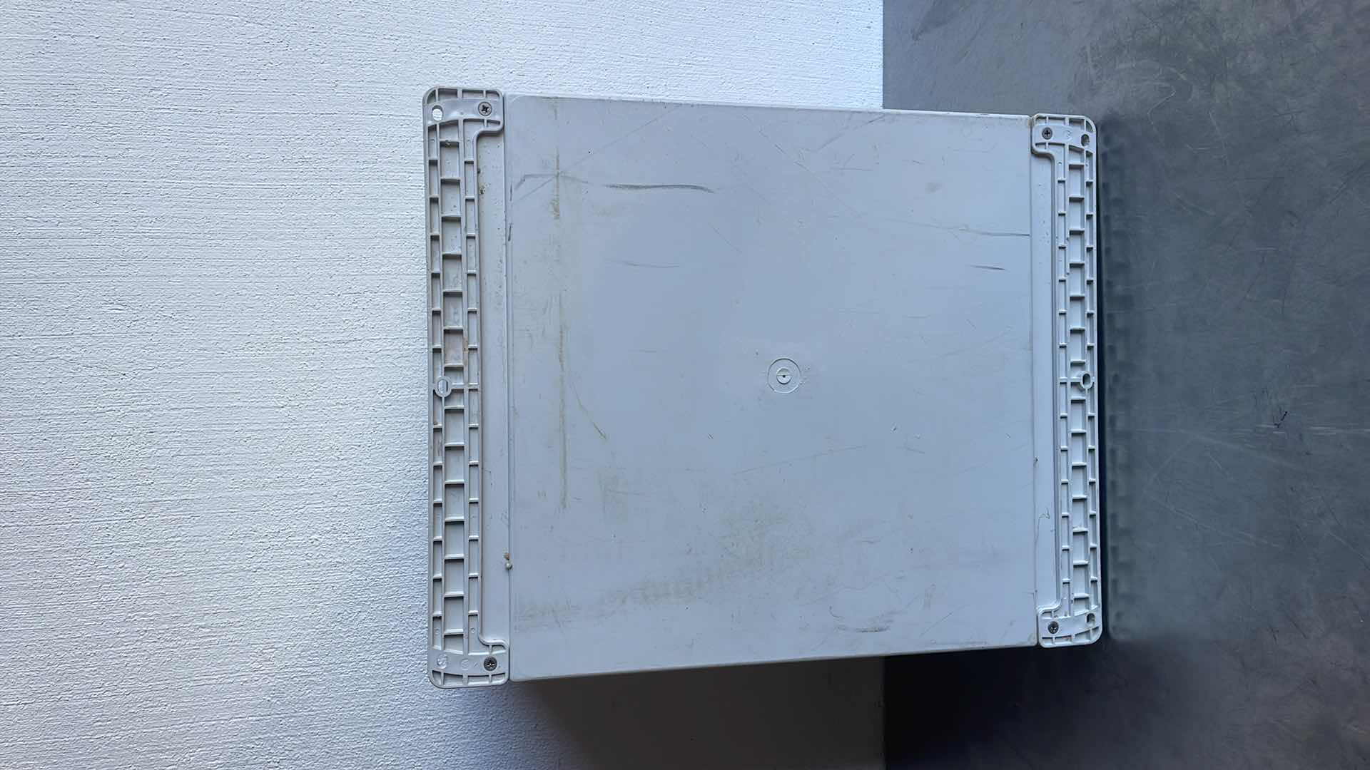 Photo 3 of NVENT HOFFMAN
POLYPRO, TYPE 4X, 17.95X15.94X10.35, POL
MFR # A181610PHCW