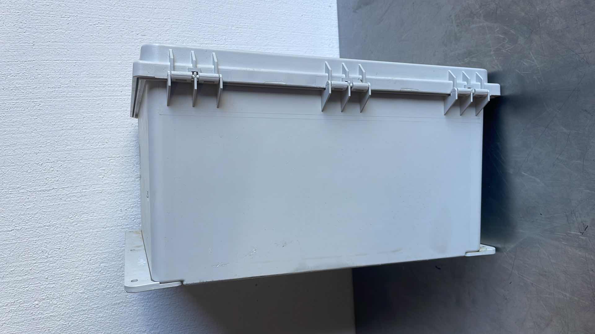 Photo 4 of NVENT HOFFMAN
POLYPRO, TYPE 4X, 16.02X14.01X8.35, POLY
MFR # A16148PHCW