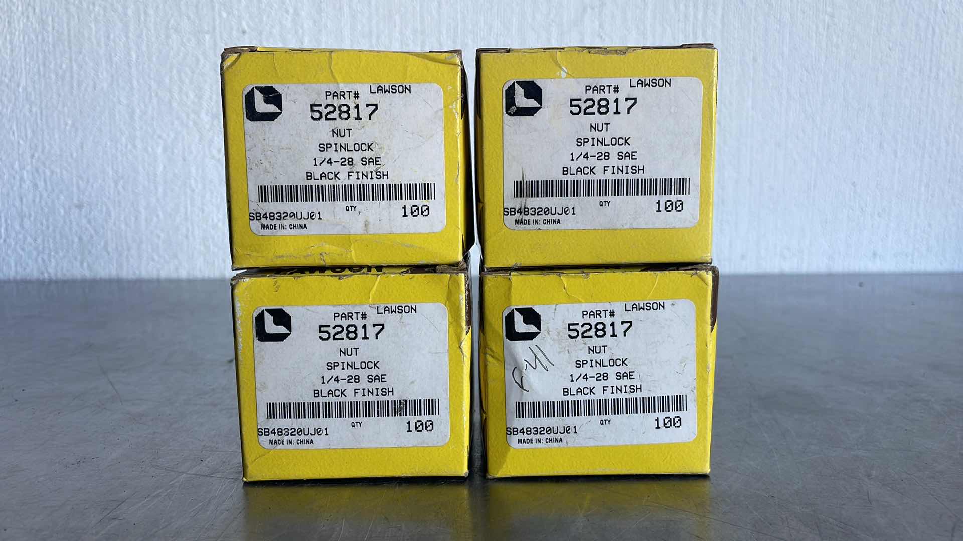 Photo 1 of NUT SPINLOCK 1/4-28 SAE
BLACK FINISH PART#
52817