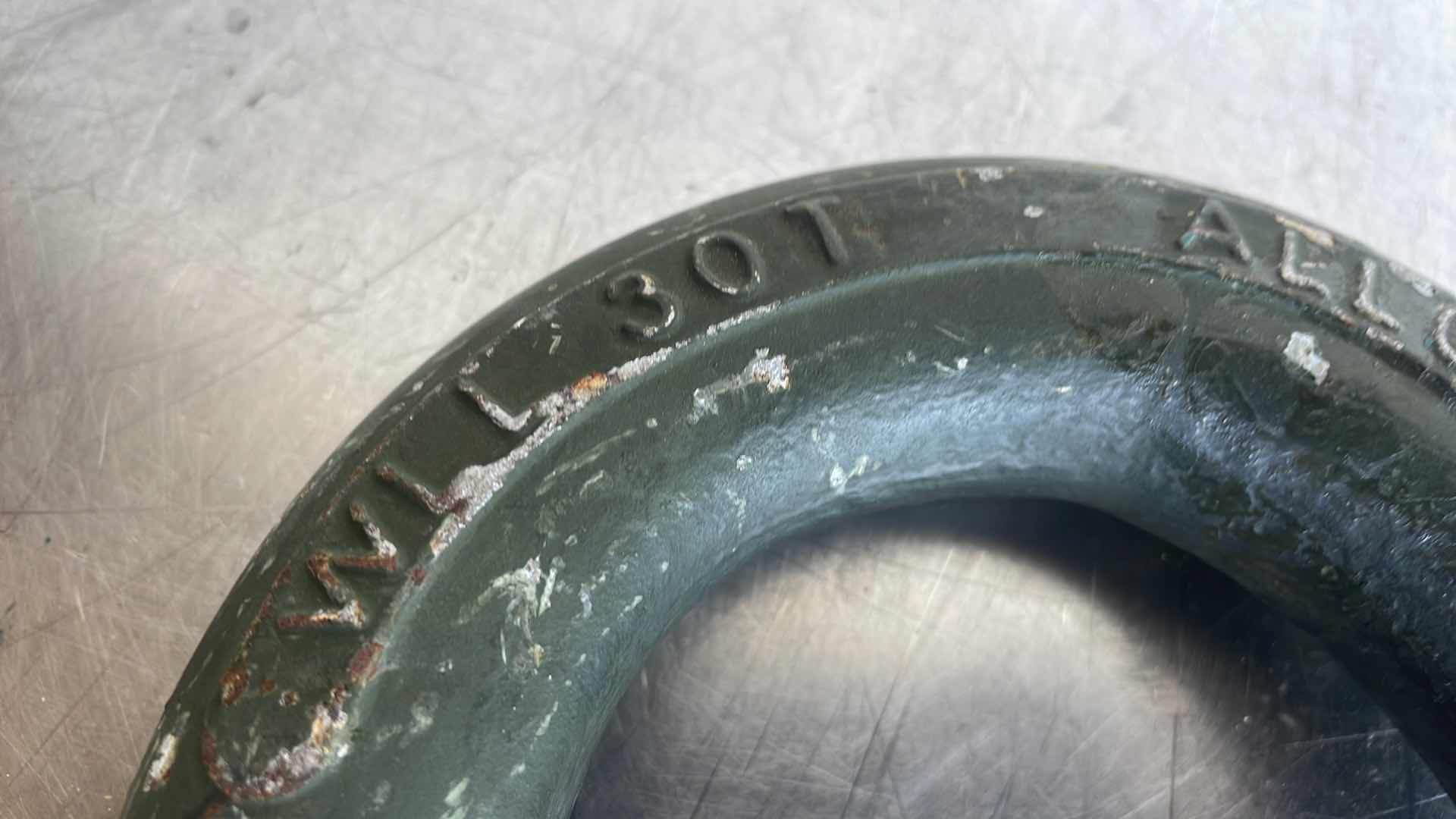 Photo 1 of 30 TON SHACKLE BOLT TYPE 1-1/2”