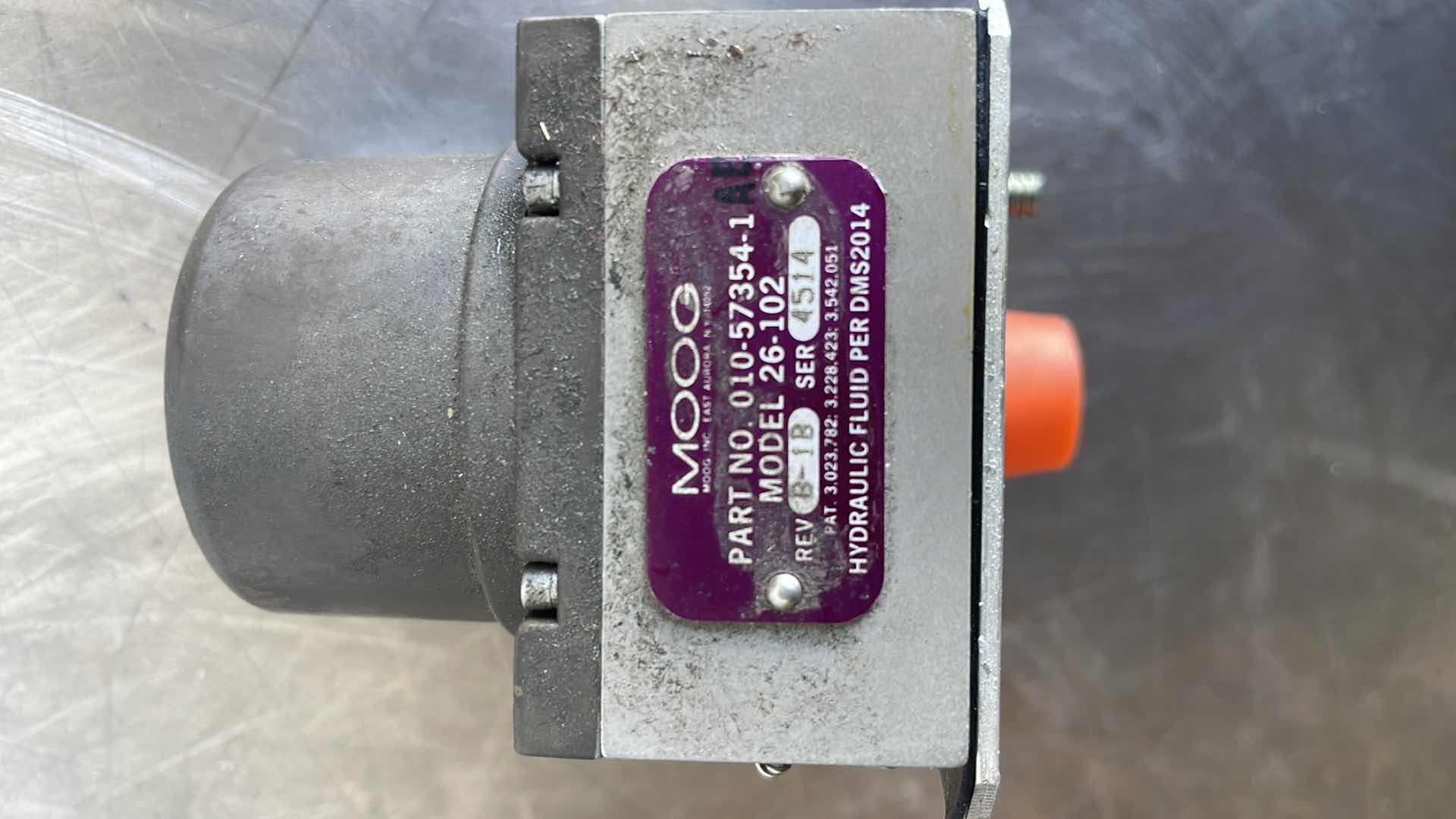 View 5 of MOOG 010-57354-1 FLOW CONTROL SERVOVALVE FOR BOEING 737 747 757 767 AIRCRAFT