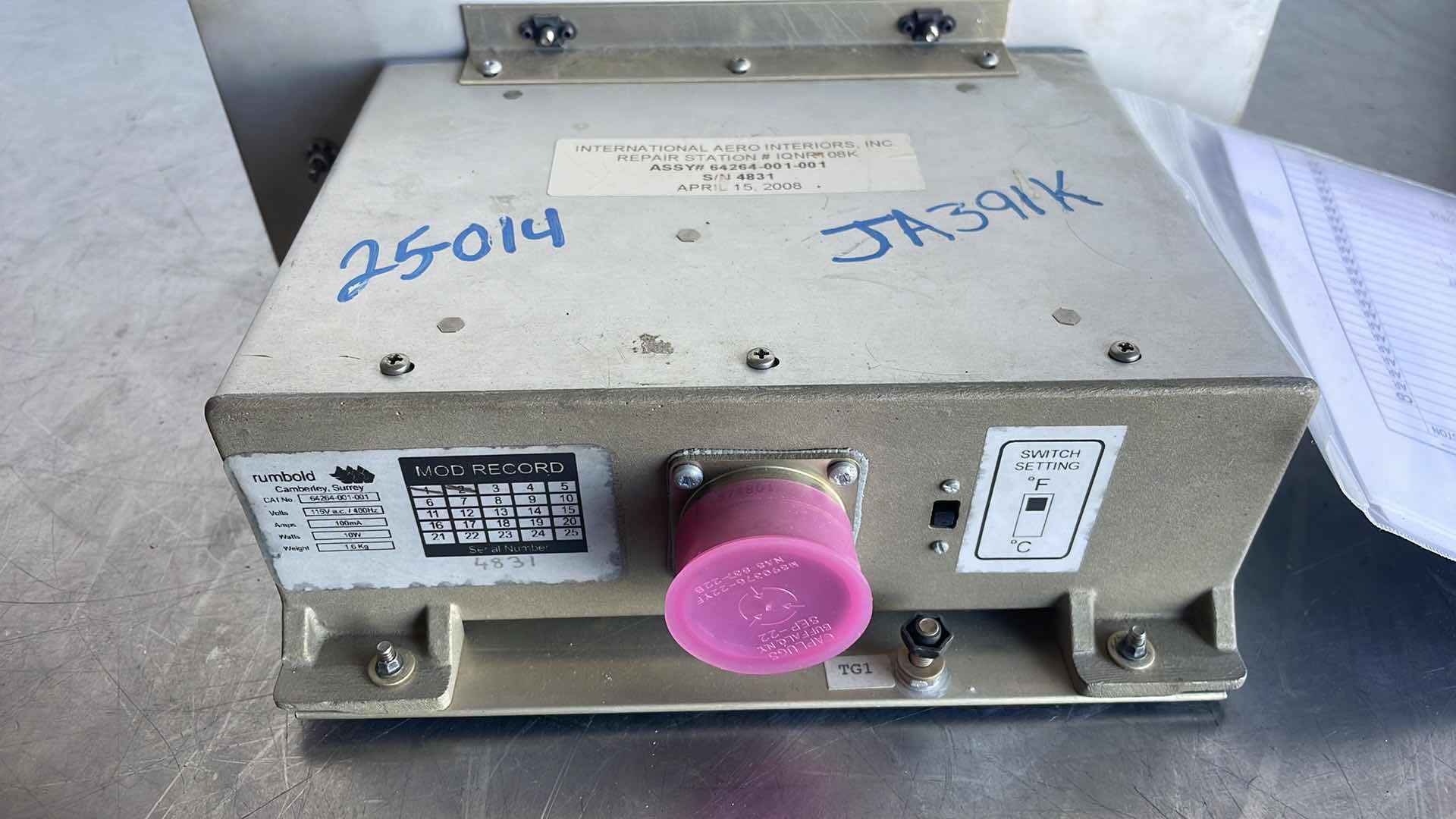 Photo 1 of RUMBOLD 64264-001-001 OVEN CONTROLLER CONVERTER FOR
BOEING 737 - 300