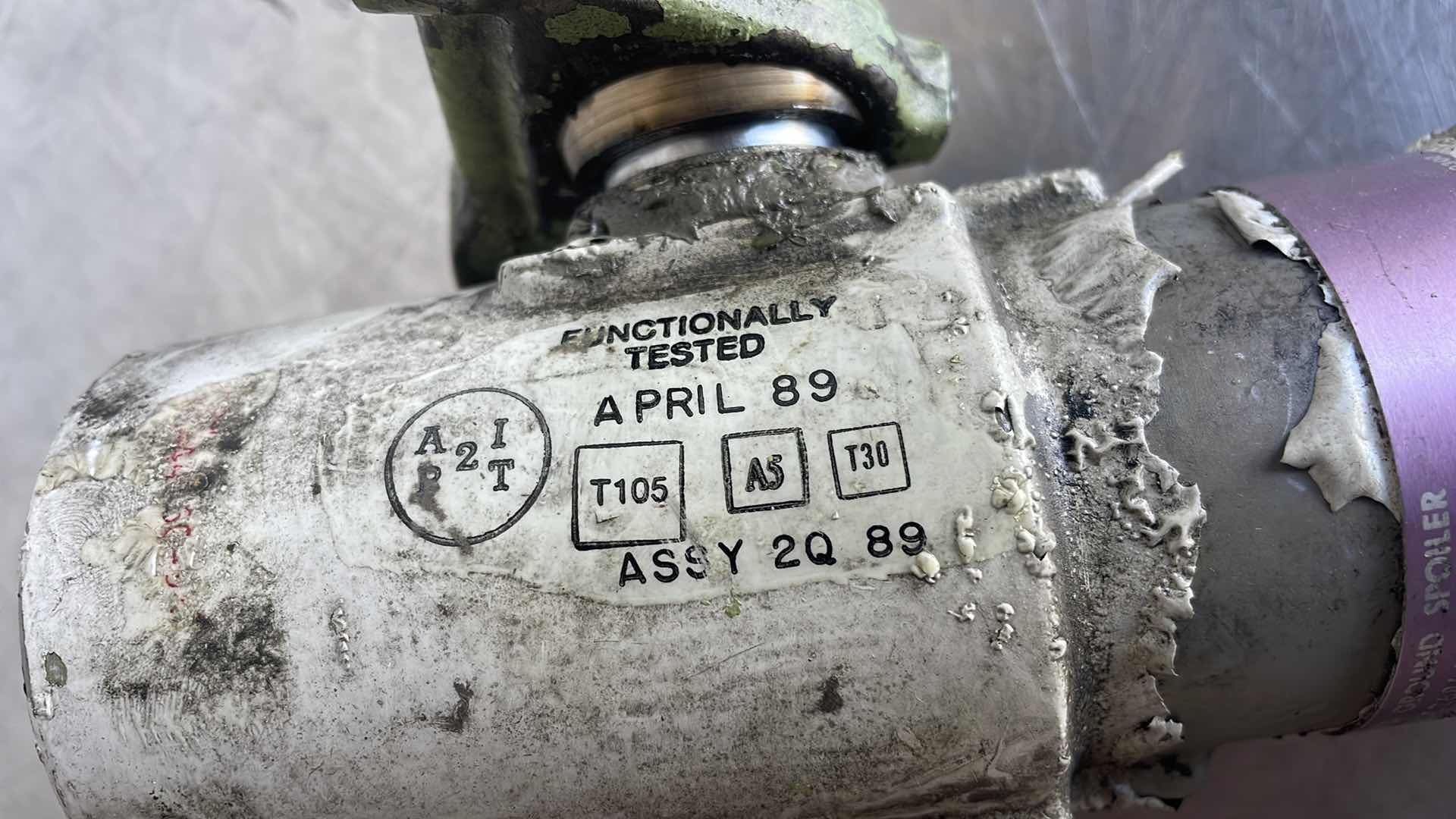 Photo 1 of BOEING 737 OUTBOARD GROUND SPOILER ACTUATOR 65C26864-2,
65-44960-27