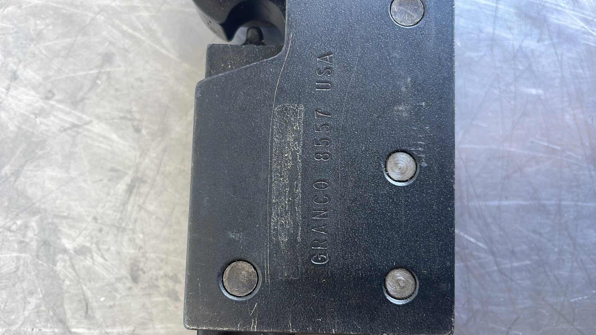 Photo 2 of GRANCO INDUSTRIES 8557 MANUAL
COMPRESSION CRIMPER CRIMP
TOOL, 2 THRU 8 AWG WIRE