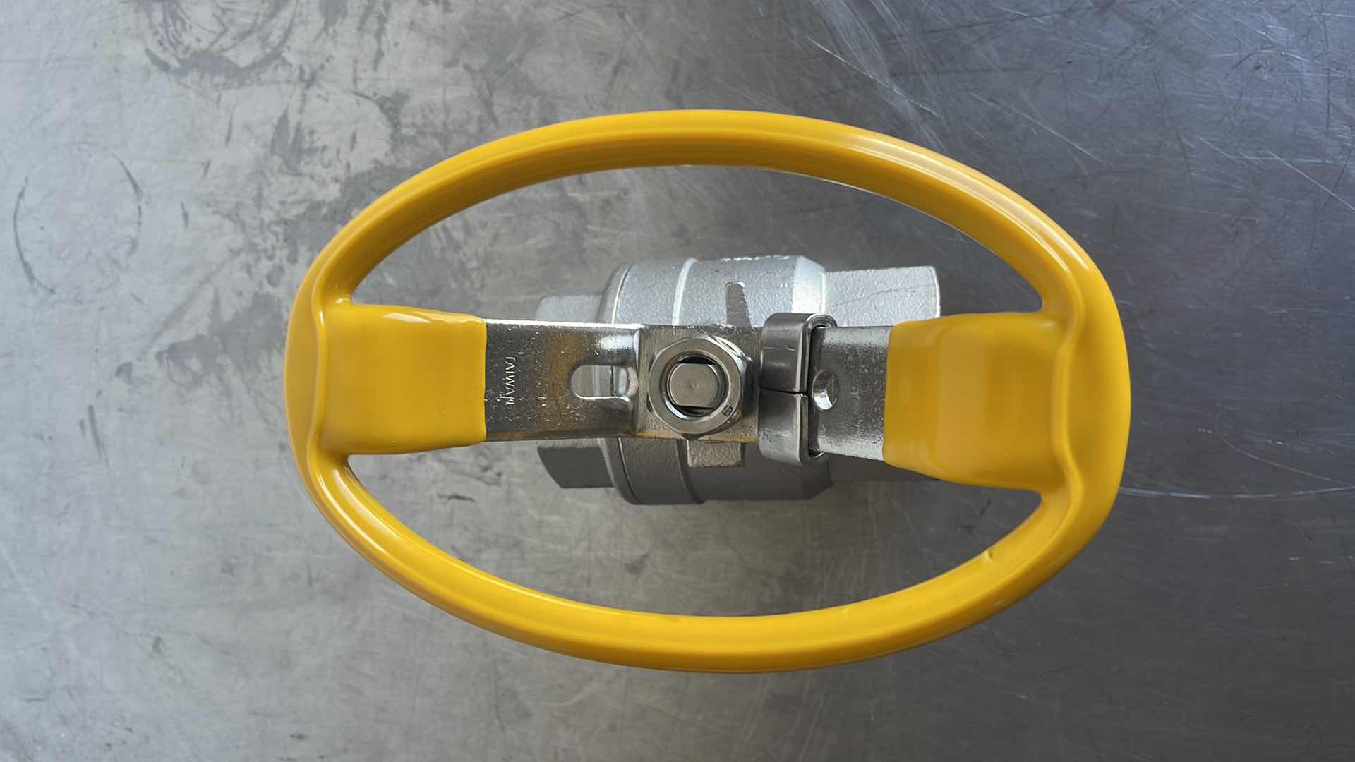 Photo 1 of 1-1/2" 316 S/S 1000# CWP FULL PORT
2PC SHARPE BALL VALVE W/ OVAL
HANDLE CF8M