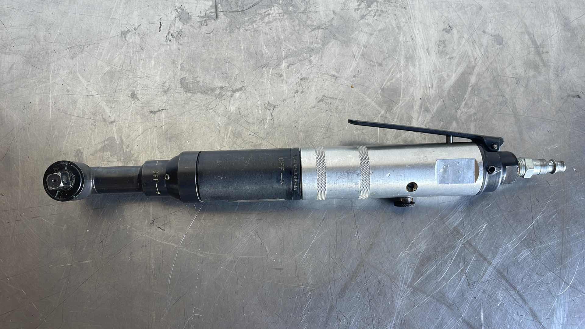 Photo 1 of CELCO 3/8" DRIVE AIR RATCHET 8RNAL - MADE IN USA - SERIAL # H-32927