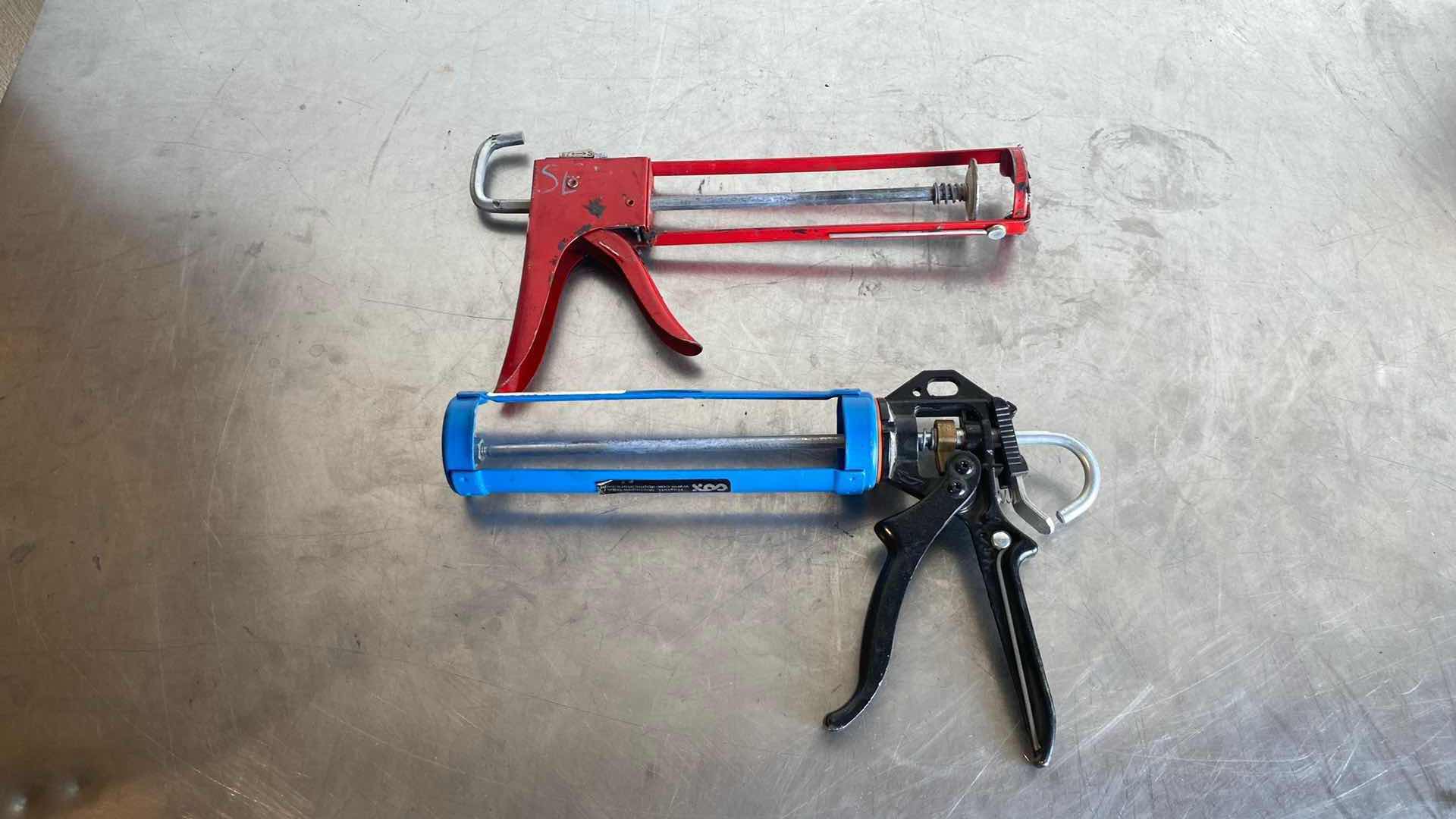 Photo 1 of CAULKING GUNS