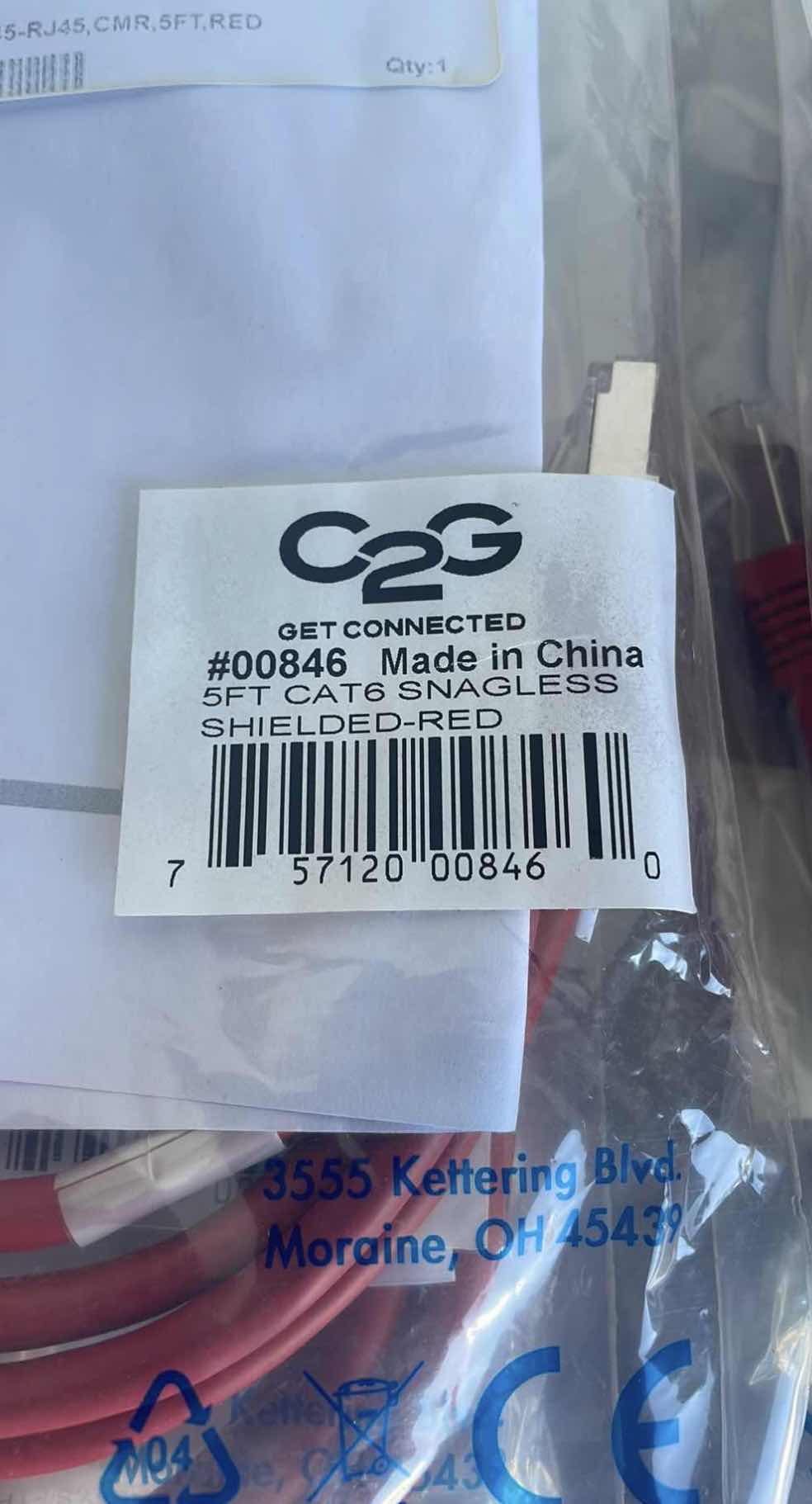Photo 1 of C2G CABLE ASSEMBLY 5’ CAT6 SNAGLESS SHEILDED RED (7)