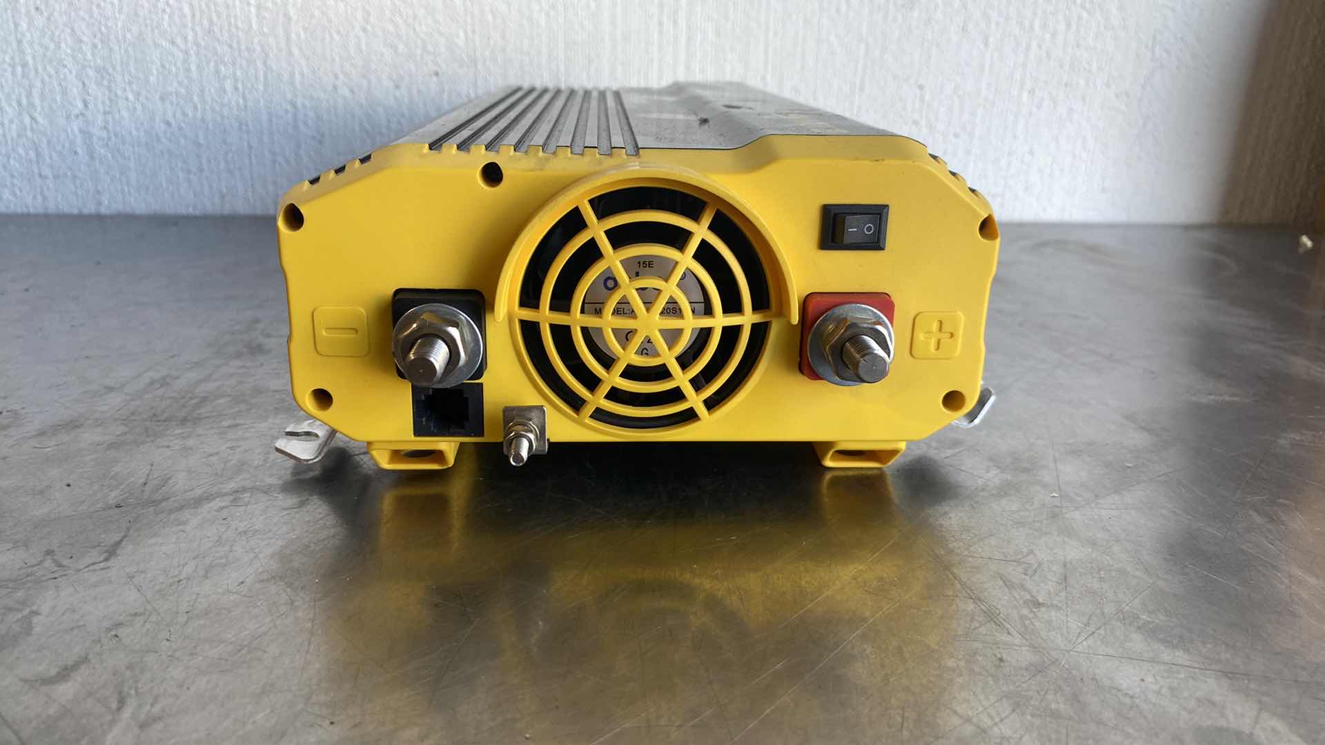 Photo 1 of KRIEGER 1500 WATTS POWER INVERTER
12V TO 110V, MODIFIED SINE WAVE CAR
INVERTER