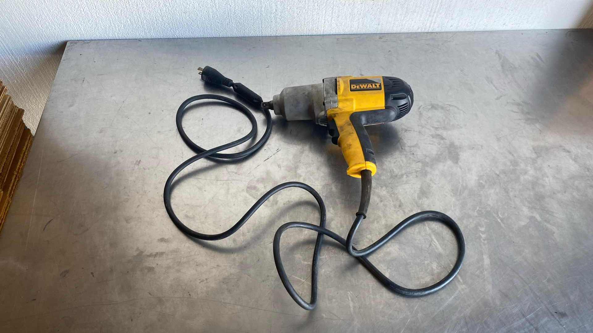 Photo 1 of CORDED DEWALT 1/2" (13mm) IMPACT WRENCH DW292