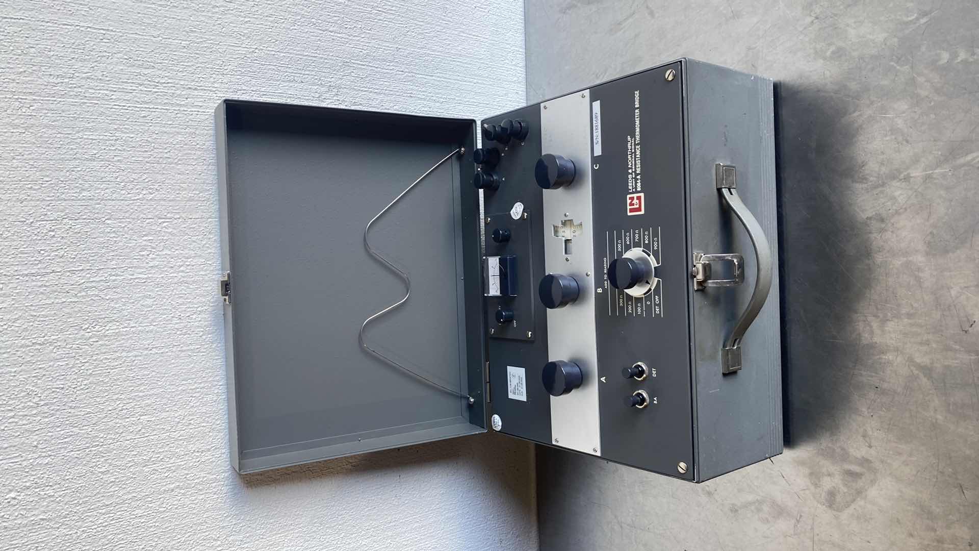 Photo 1 of LEERS & NORTHRUP A UNIT IF GENERAL SIGNAL 8064-A RESISTANCE THERMOMETER BRIDGE