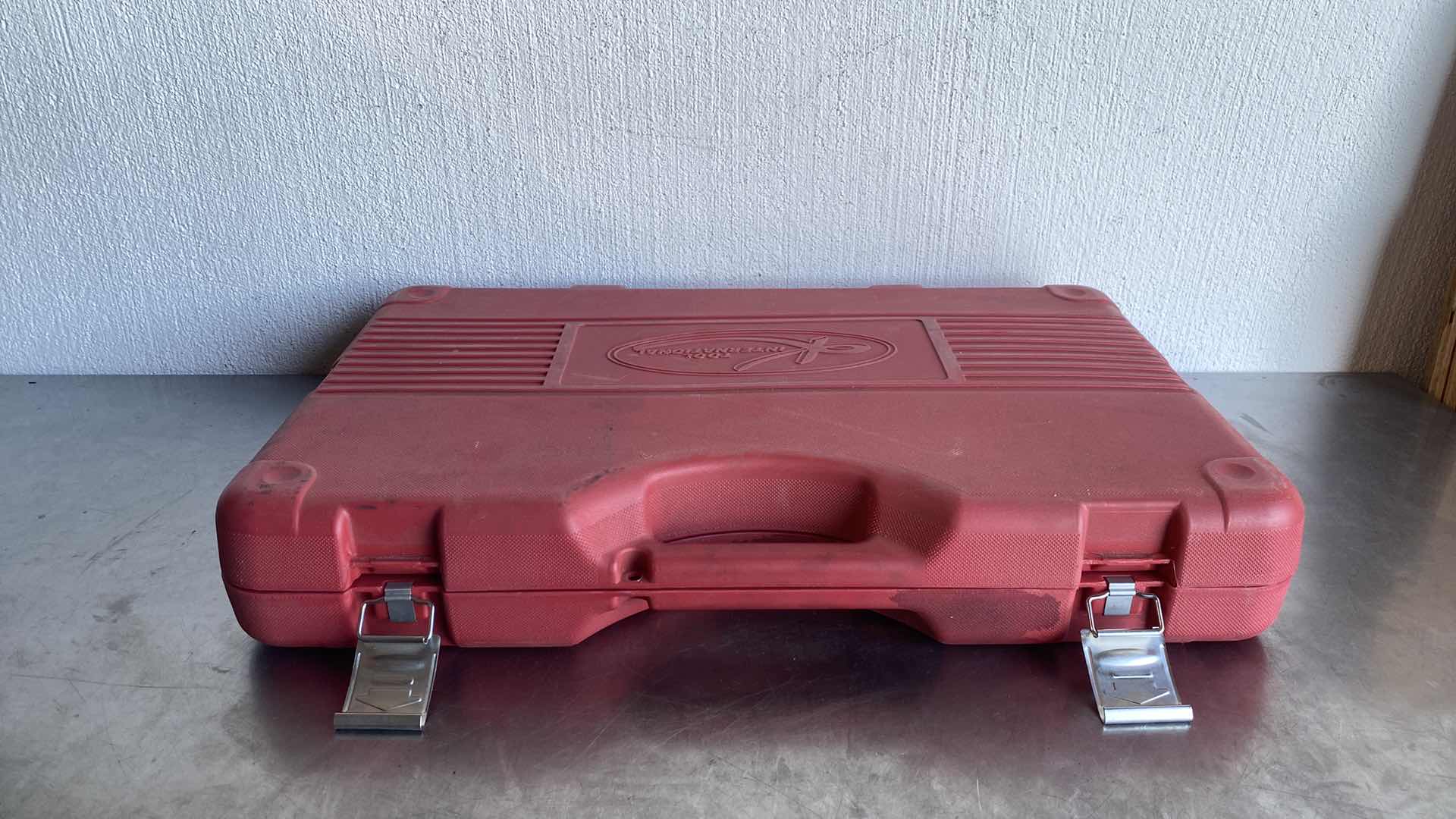 Photo 1 of KTI-35100 18 PIECE 1" DRIVE IMPACT SOCKET SET
3/4" THRU 2" W/ EXTENSIONS & CASE