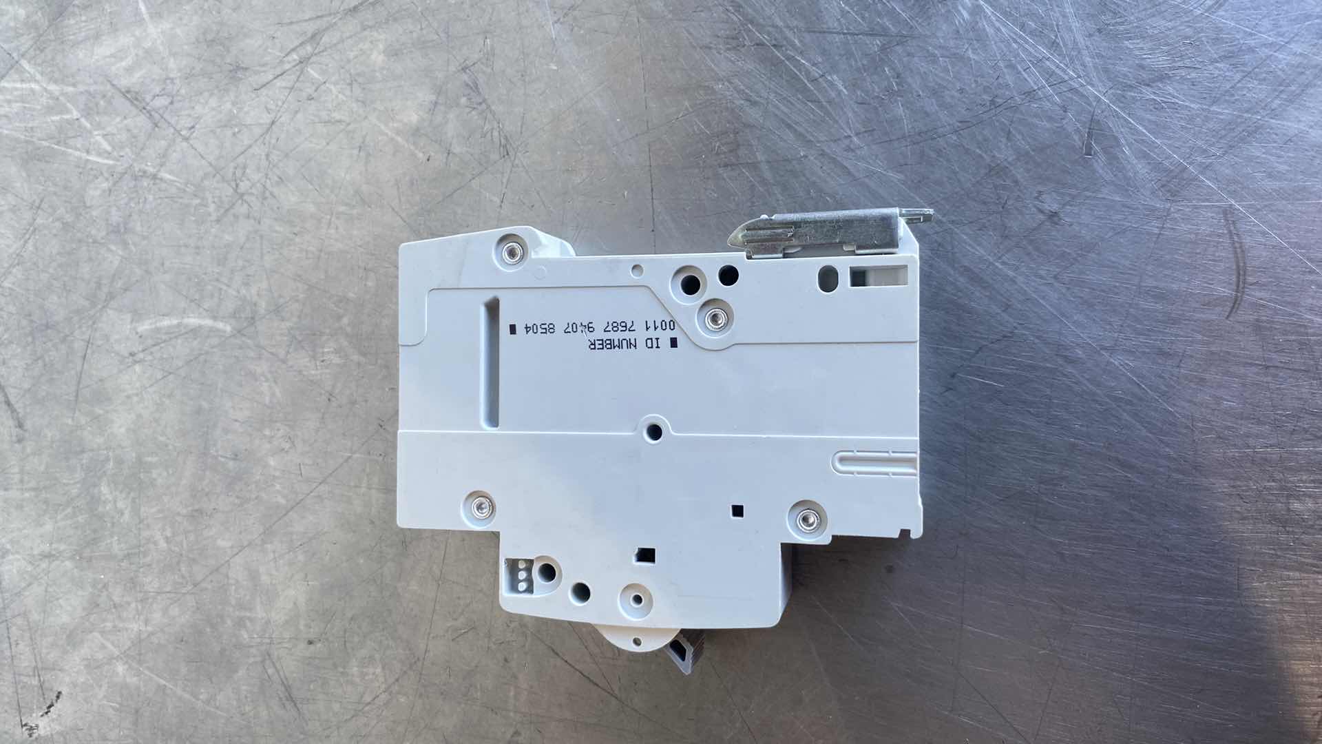 Photo 1 of HAGER MU 132 A C32 BREAKER SWITCHES 
(12)