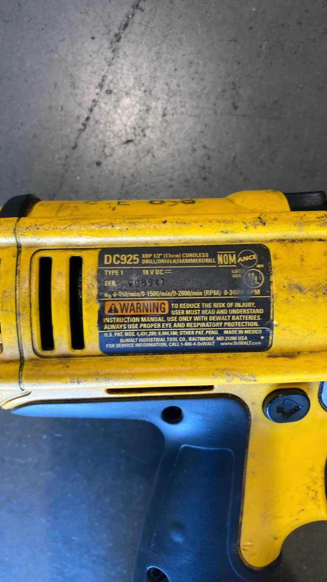 Photo 1 of DEWALT CORDLESS DRILL 18V DC925
DEWALT CORDLESS RECIPROCATING SAW 18V DC385 
TESTED WORKING