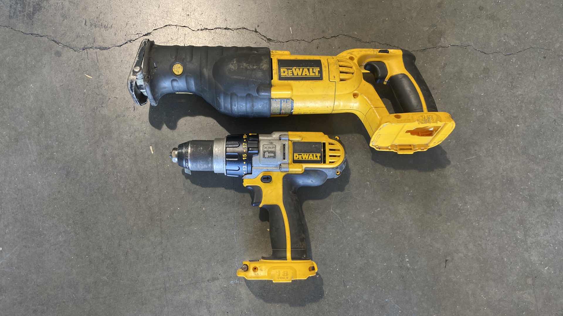 Photo 1 of DEWALT CORDLESS DRILL 18V DCD950
DEWALT CORDLESS RECIPROCATING SAW 18V DC385
TESTED WORKING