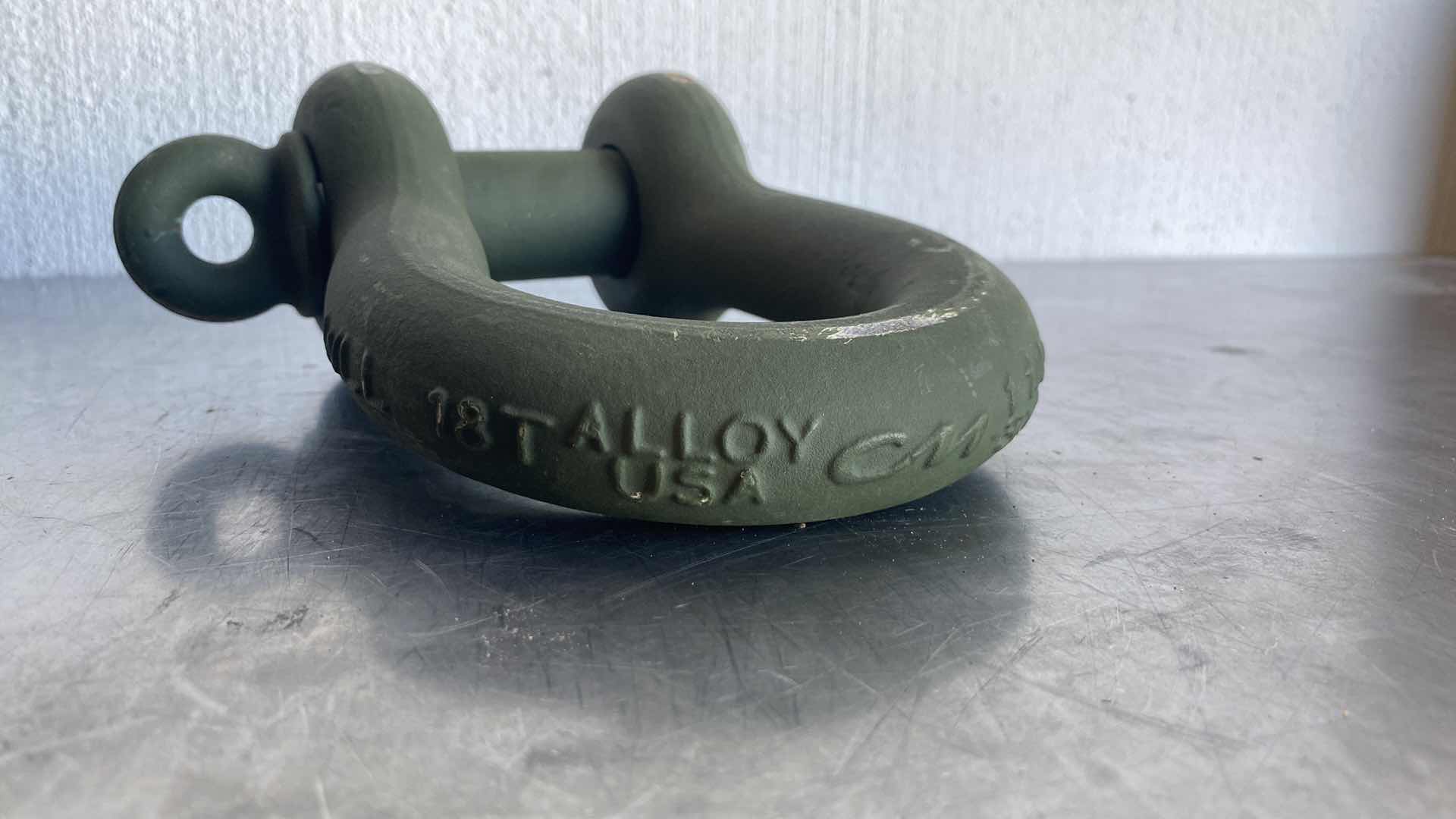Photo 1 of CM USA WLL 18TON SHACKLE 1-1/4”