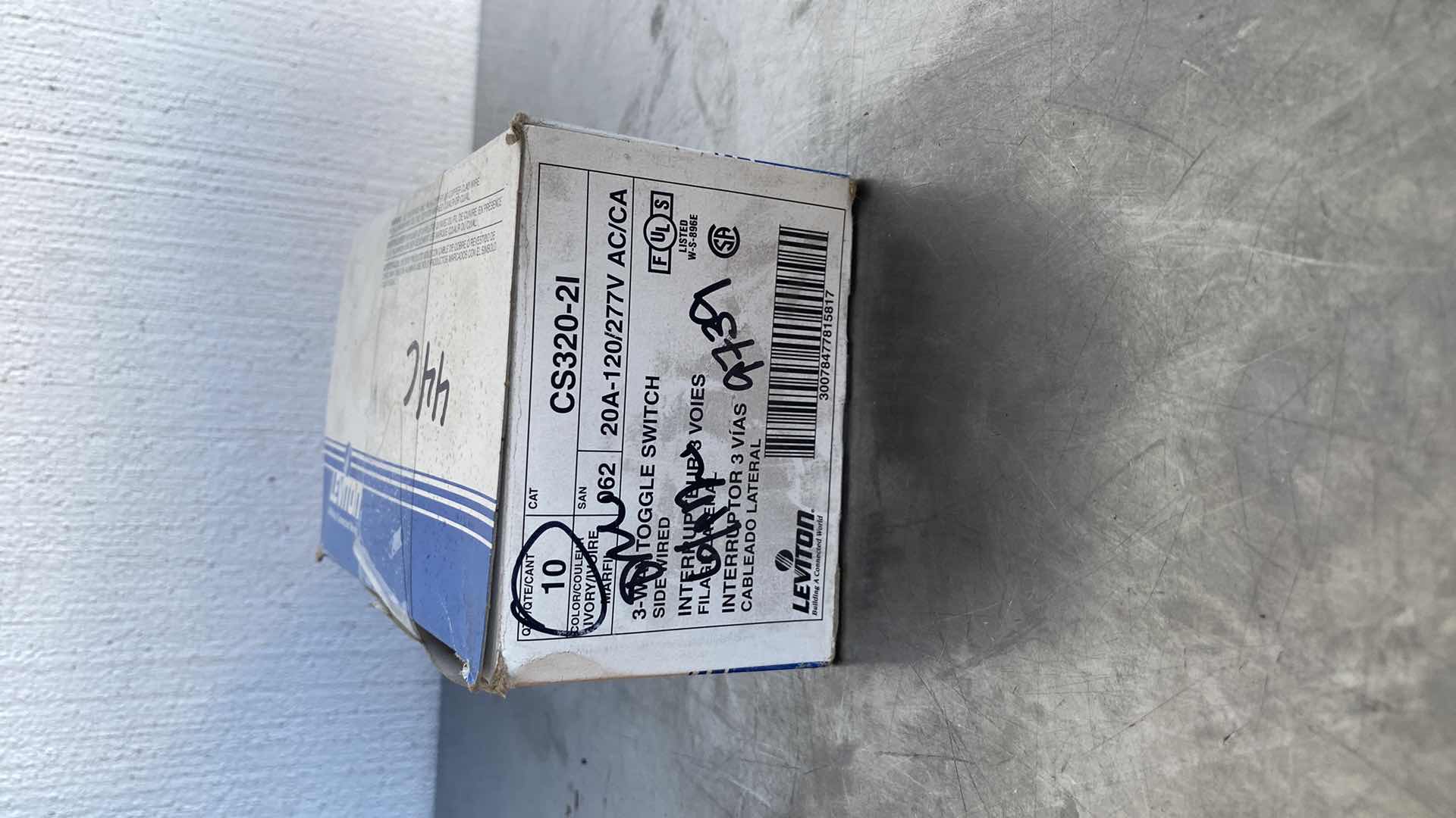 Photo 1 of LEVITON SWITCHES 10 EACH BOX 3 BOXES 
CS320-2I