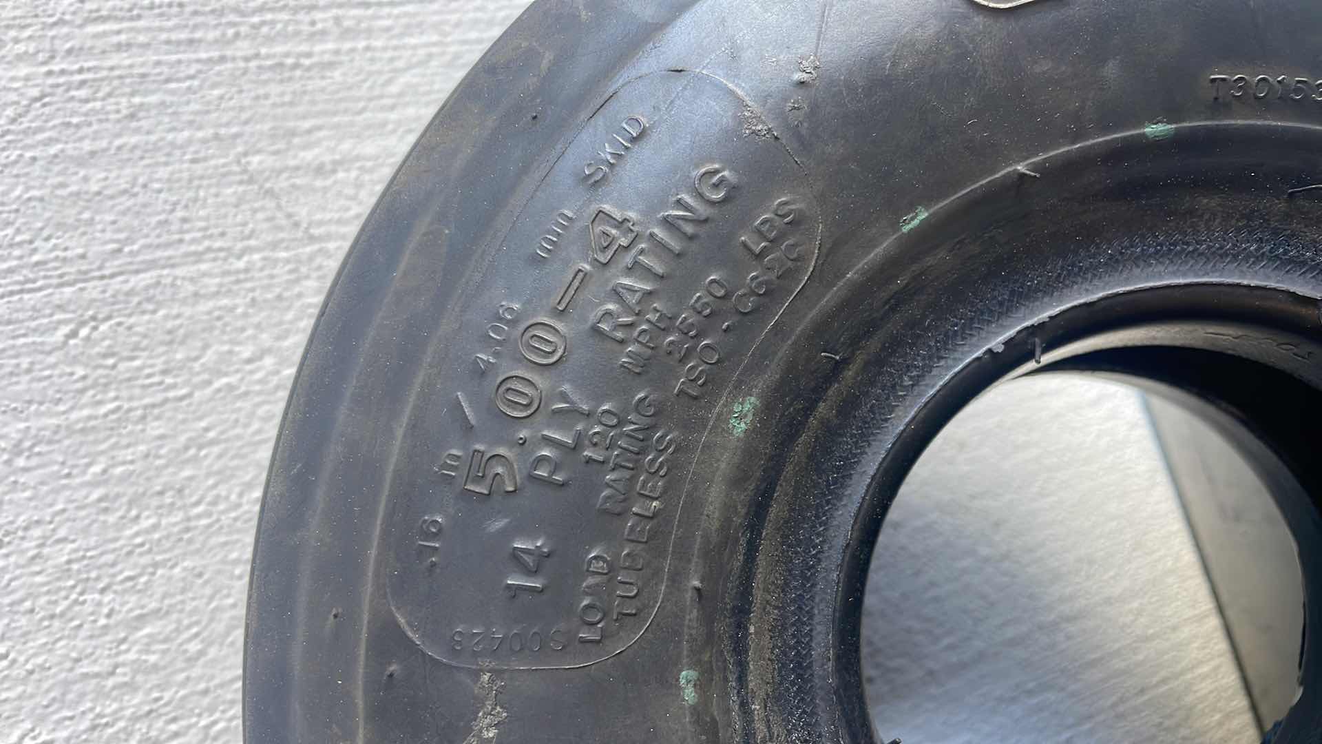 Photo 1 of GOODYEAR AIRCRAFT RIB 5.00-4 14 PLY RATING 120MPH