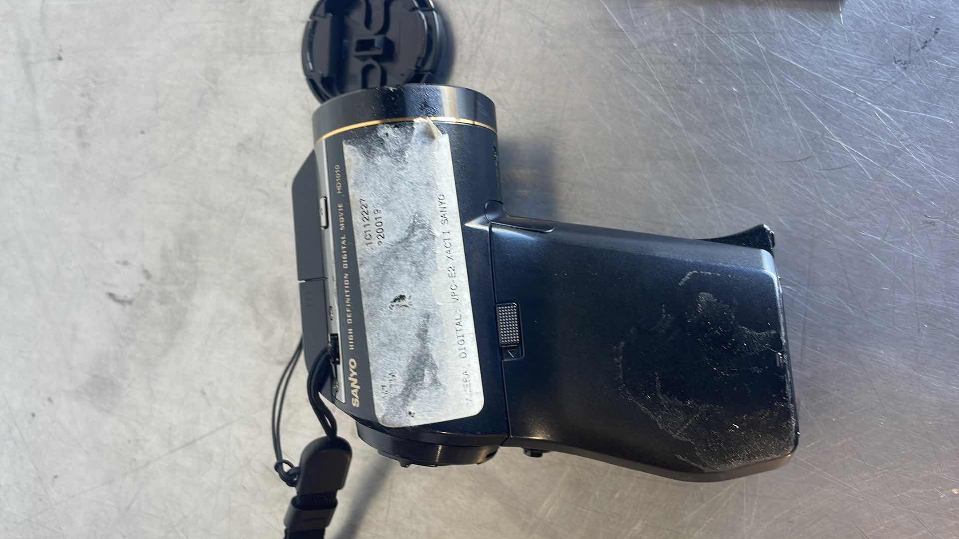 Photo 1 of SANYO HD DIGITAL MOVIE CAMERA XACTI HD1010