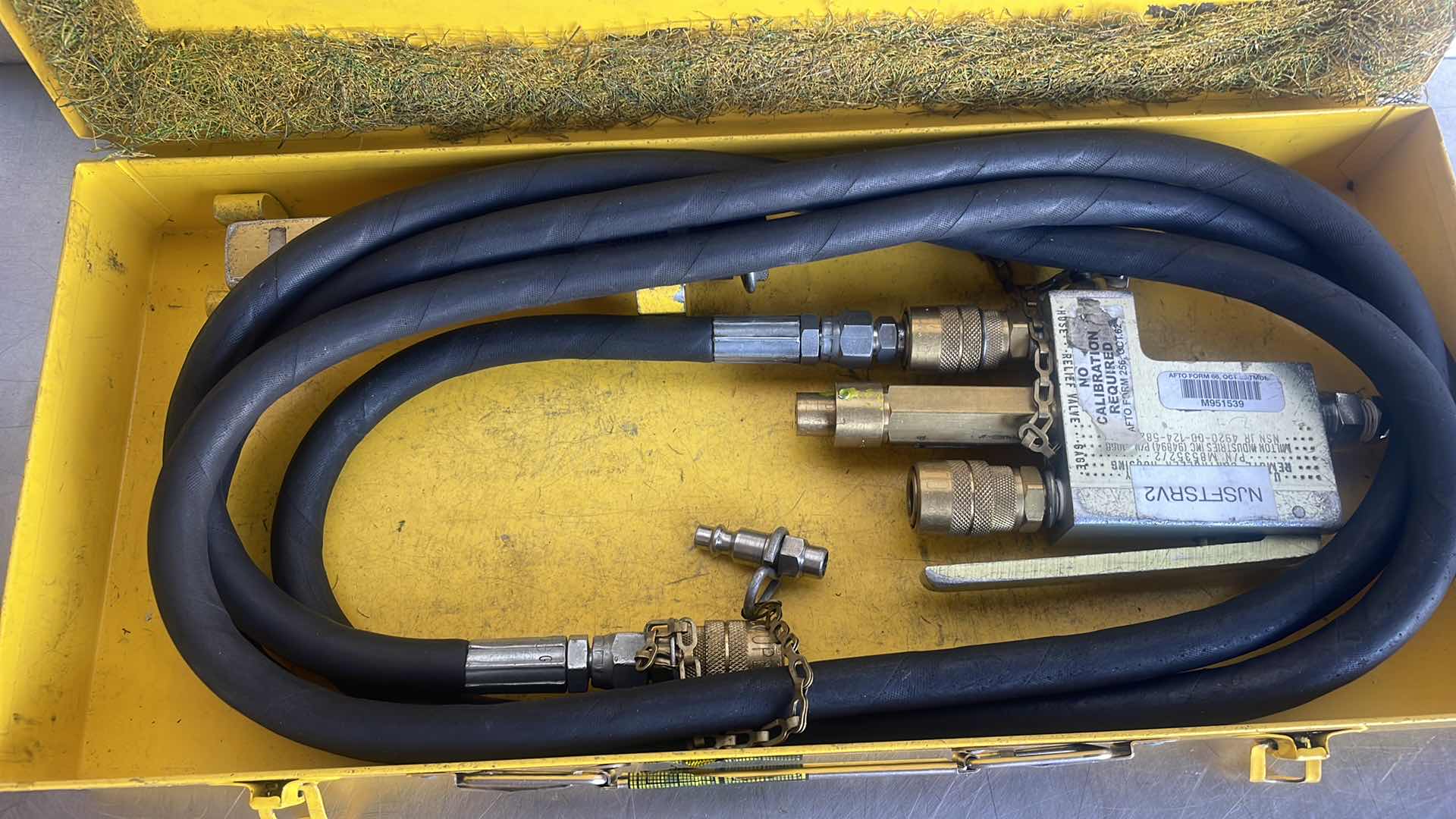 Photo 1 of INFLATOR ASSEMBLY KIT