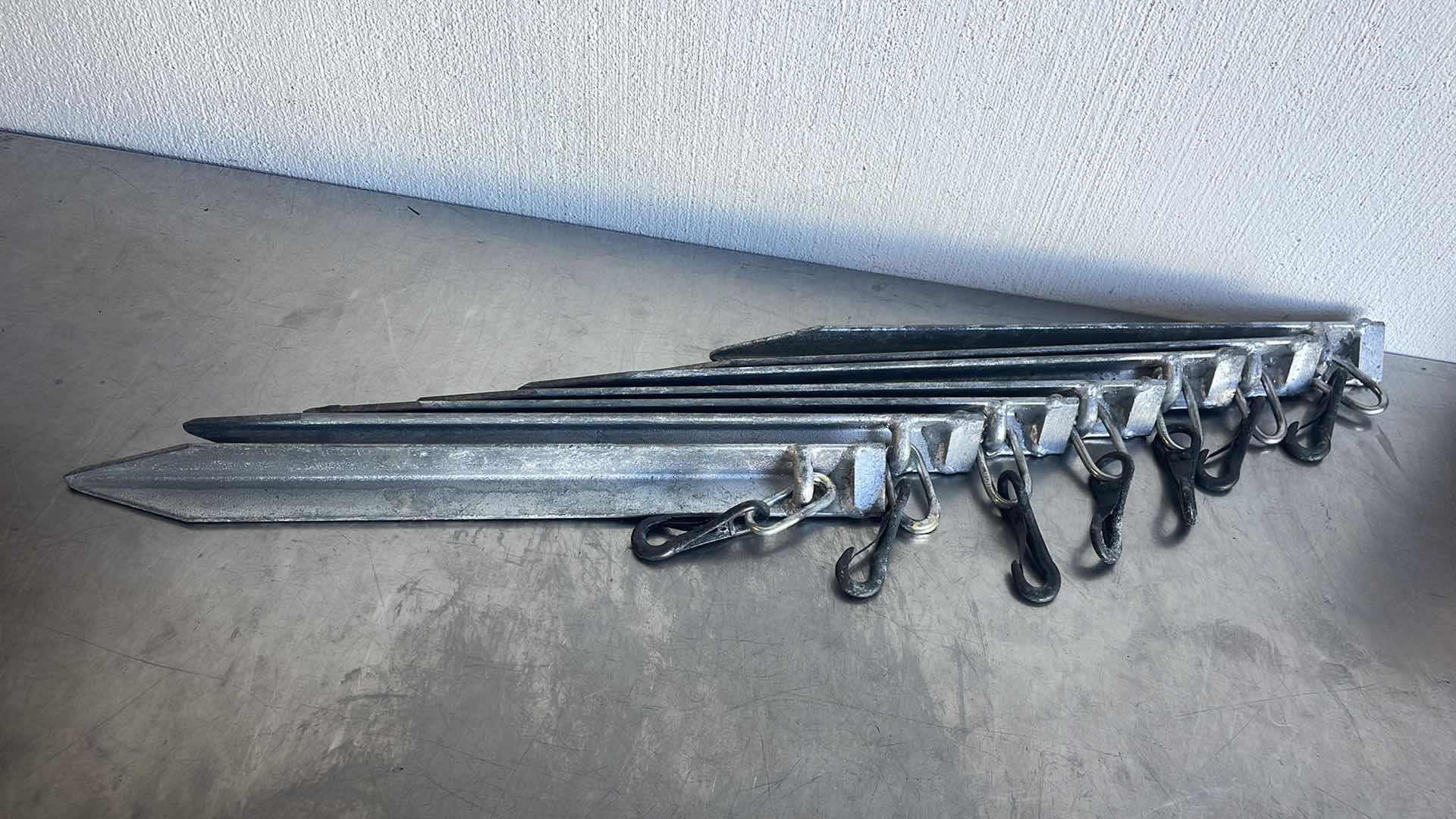 Photo 3 of 7X COMMERCIAL HEAVY DUTY 18" 6 GAUGE ANGLE STEEL TENT STAKE