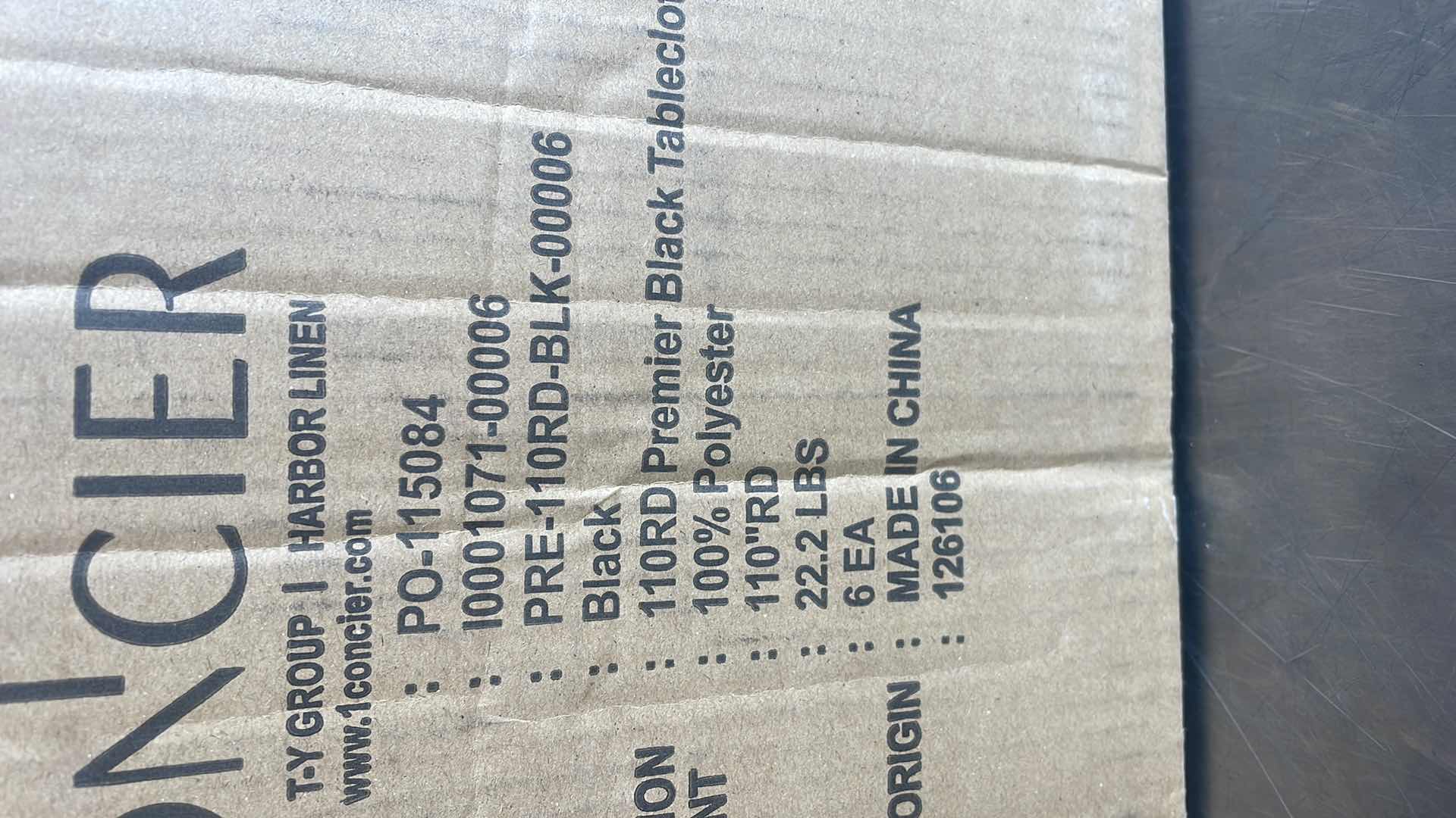 Photo 1 of ROUND TABLECLOTHES 110” (6)