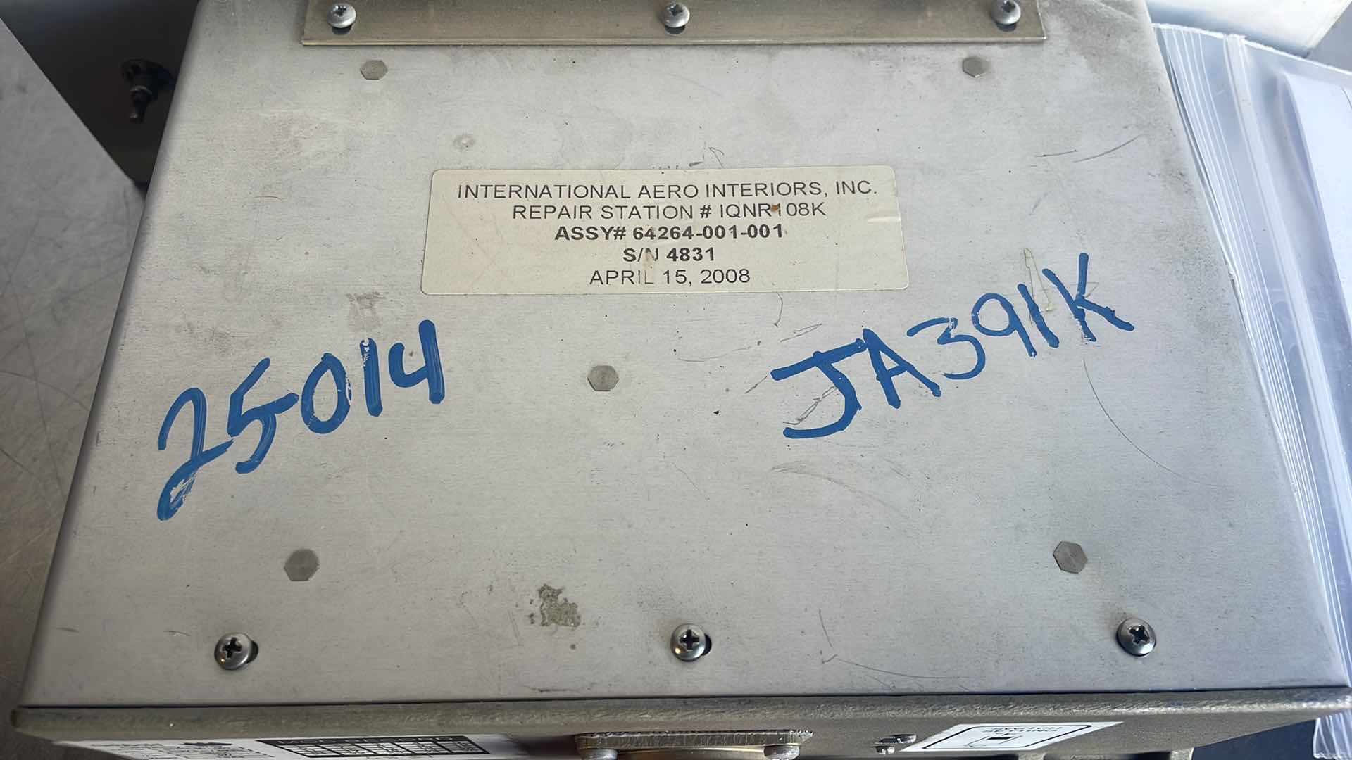 Photo 1 of RUMBOLD 64264-001-001 OVEN CONTROLLER CONVERTER FOR
BOEING 737 - 300