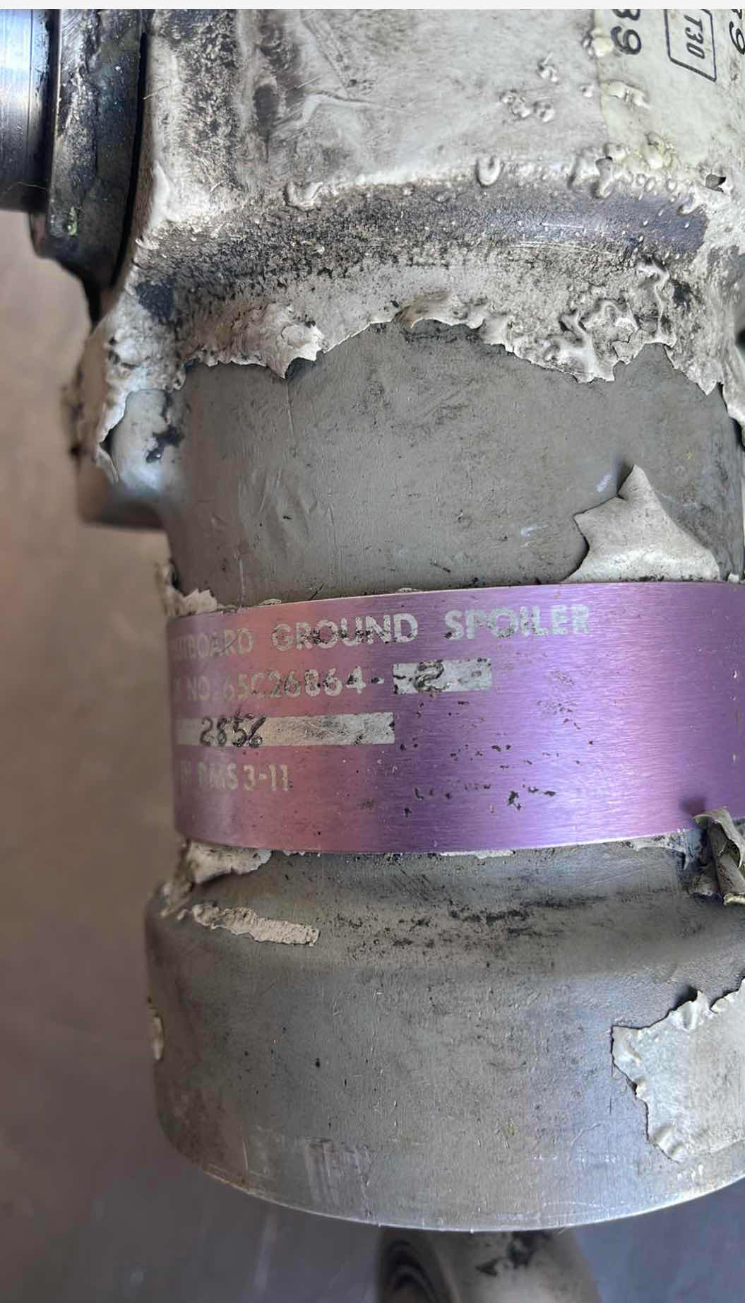 Photo 1 of BOEING 737 OUTBOARD GROUND SPOILER ACTUATOR 65C26864-2,
65-44960-27