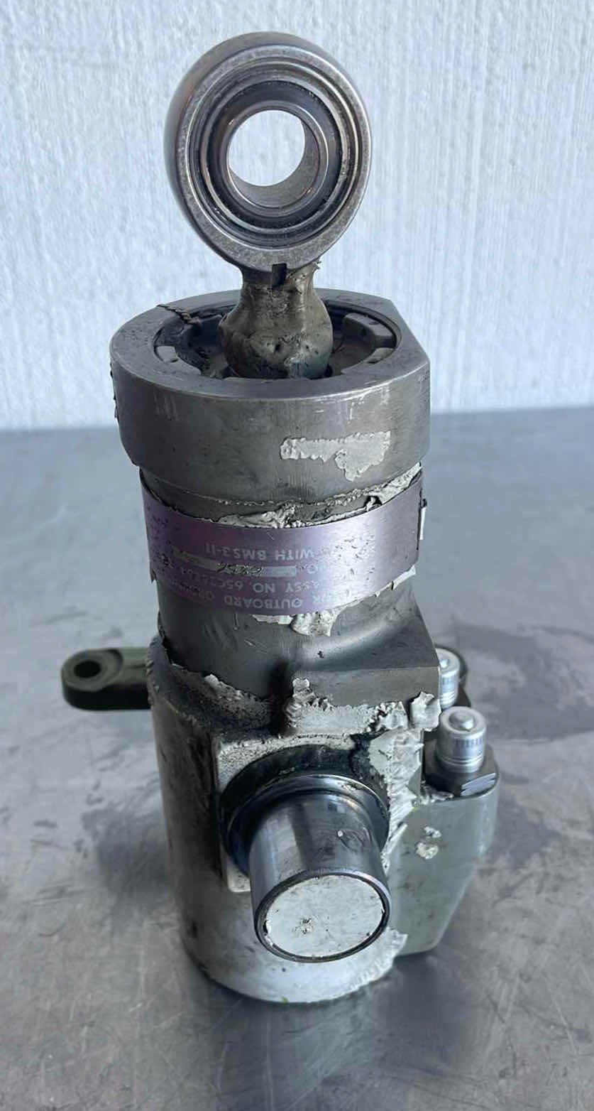 Photo 1 of BOEING 737 OUTBOARD GROUND SPOILER ACTUATOR 65C26864-2,
65-44960-27