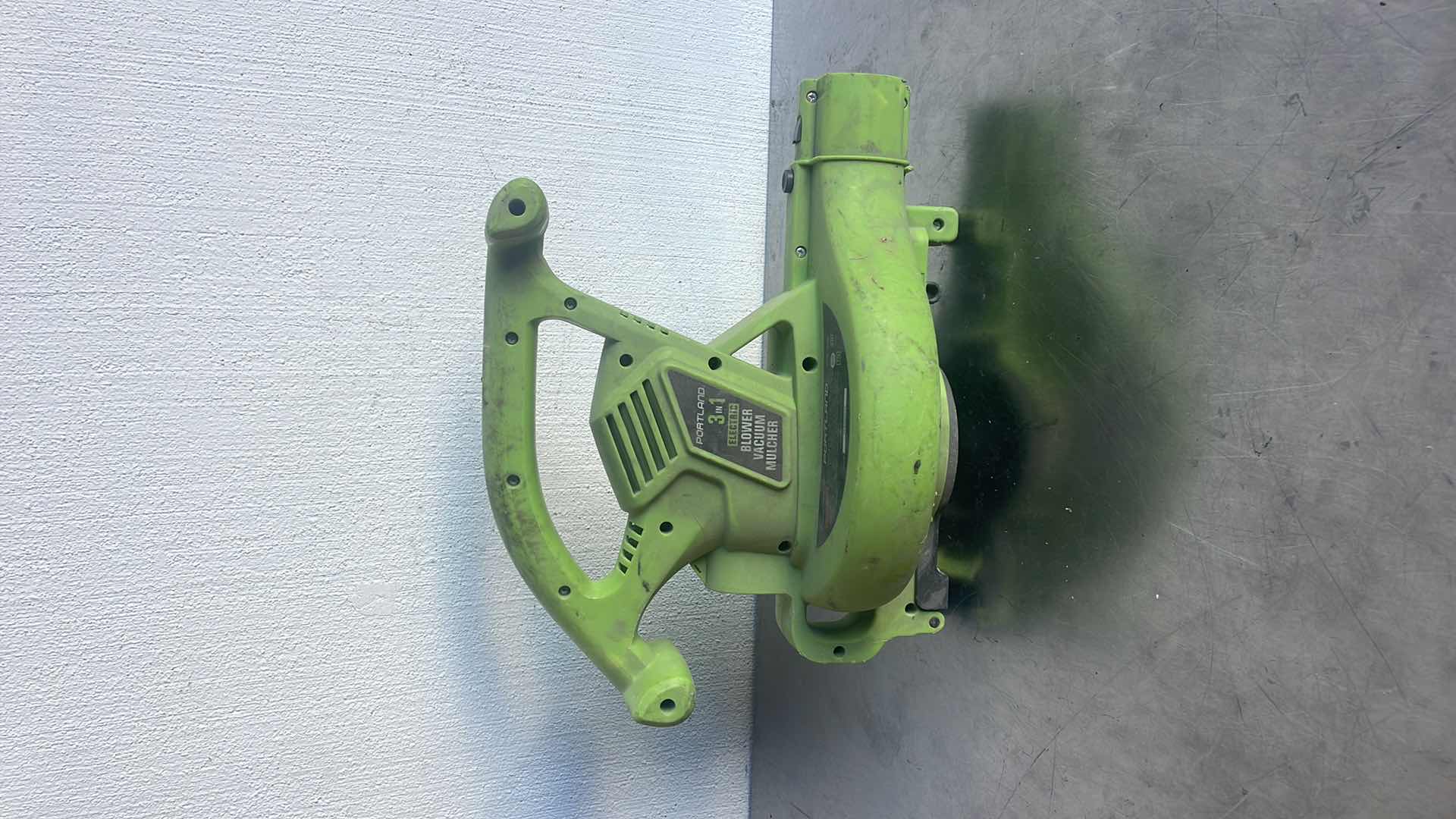 Photo 1 of PORTLAND 3 n 1 ELECTRIC BLOWER VACUUM MULCHER