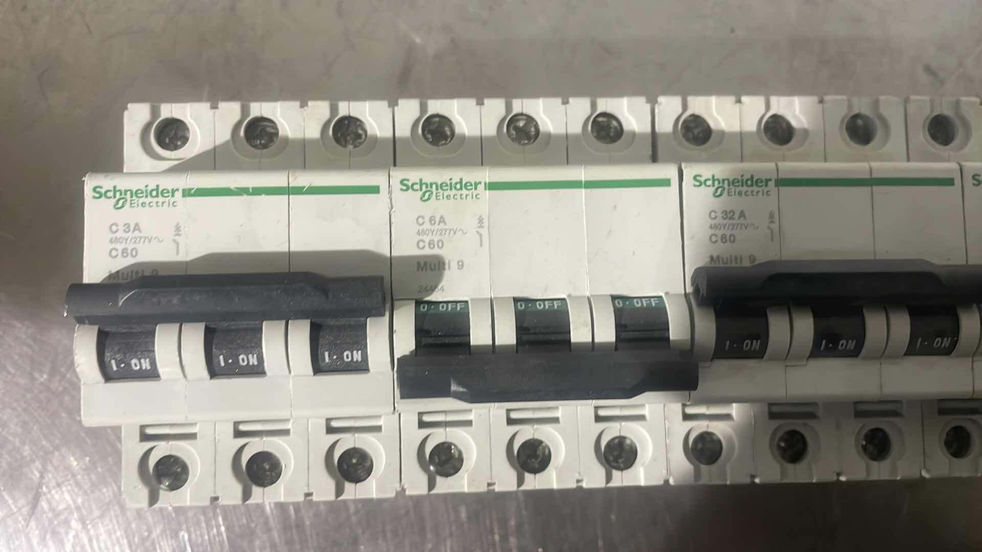 Photo 1 of SCHNEIDER ELECTRIC BREAKERS