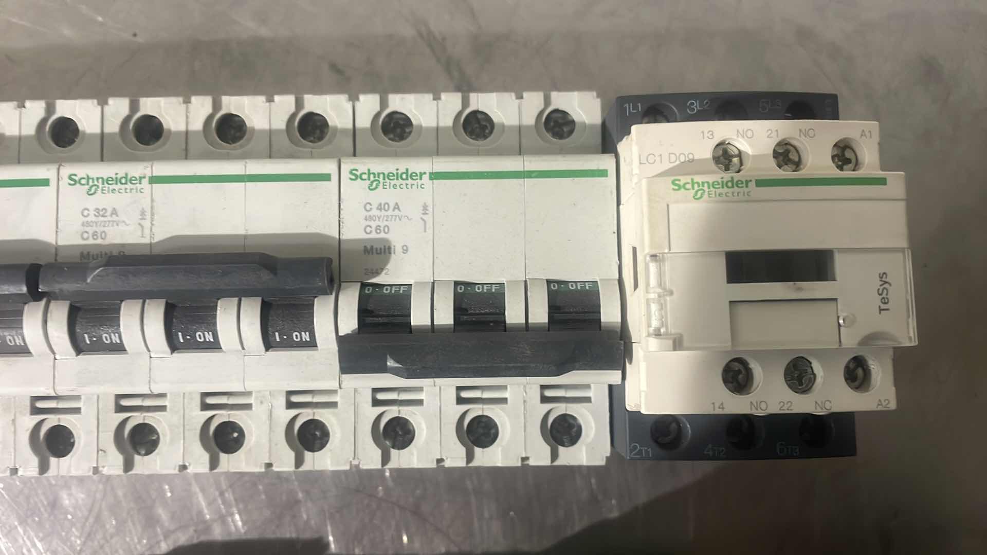 Photo 1 of SCHNEIDER ELECTRIC BREAKERS