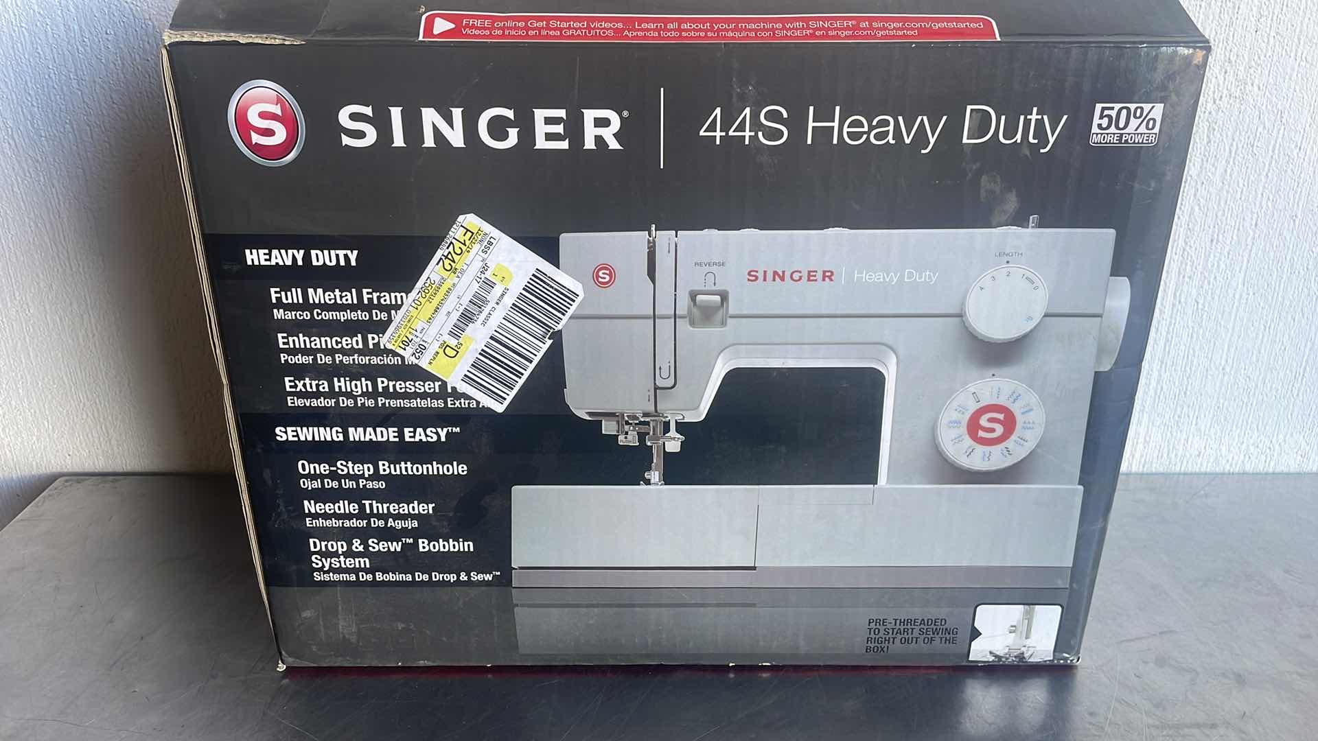View 1 of SINGER® HEAVY DUTY 44S MECHANICAL SEWING MACHINE, POWERFUL PERFORMANCE