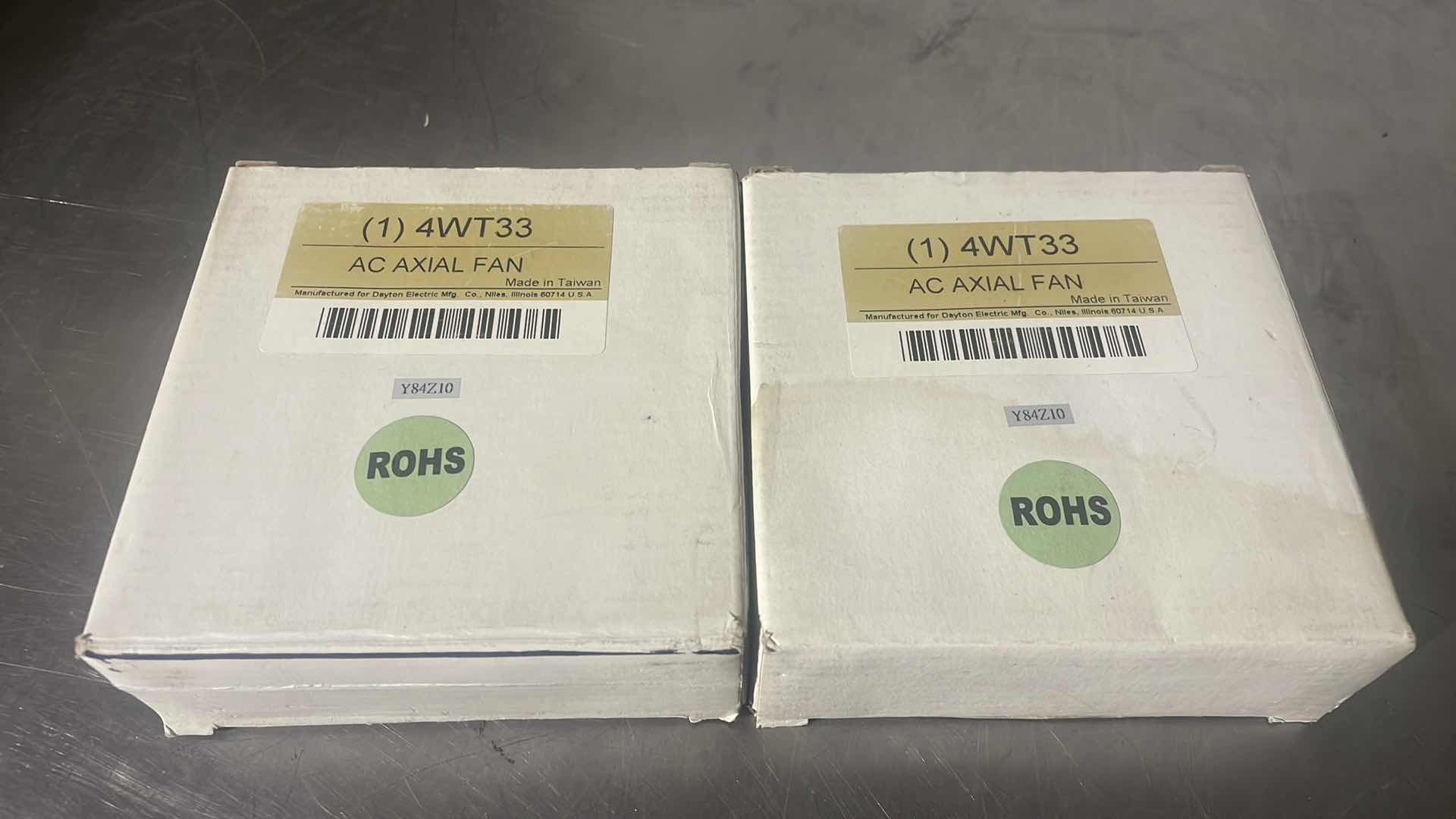 Photo 1 of DAYTON AC AXIAL FAN 4WT33 (2)