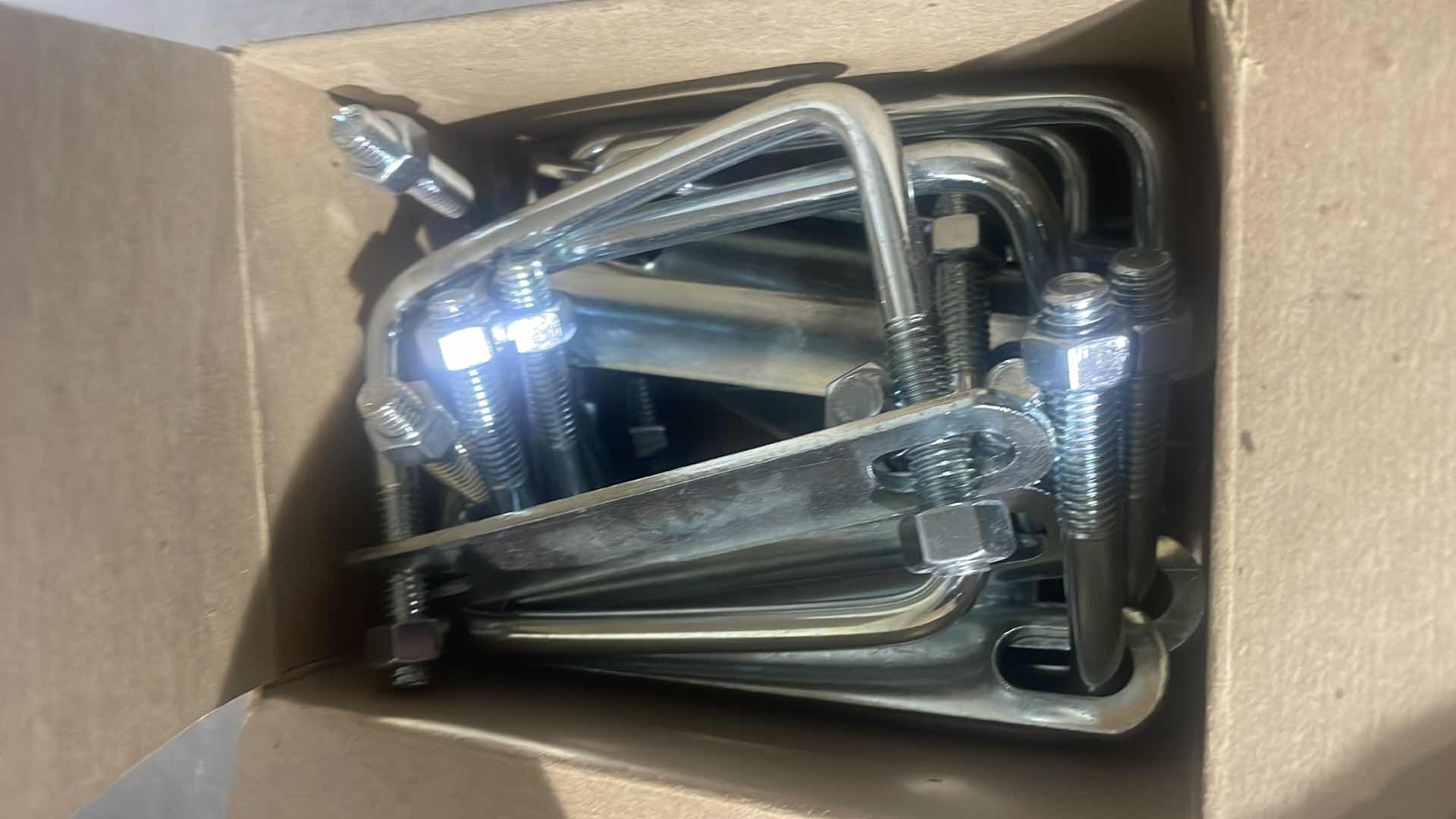 Photo 1 of HINDLEY "U"BOLT - 3/8"X 4" SQUARE