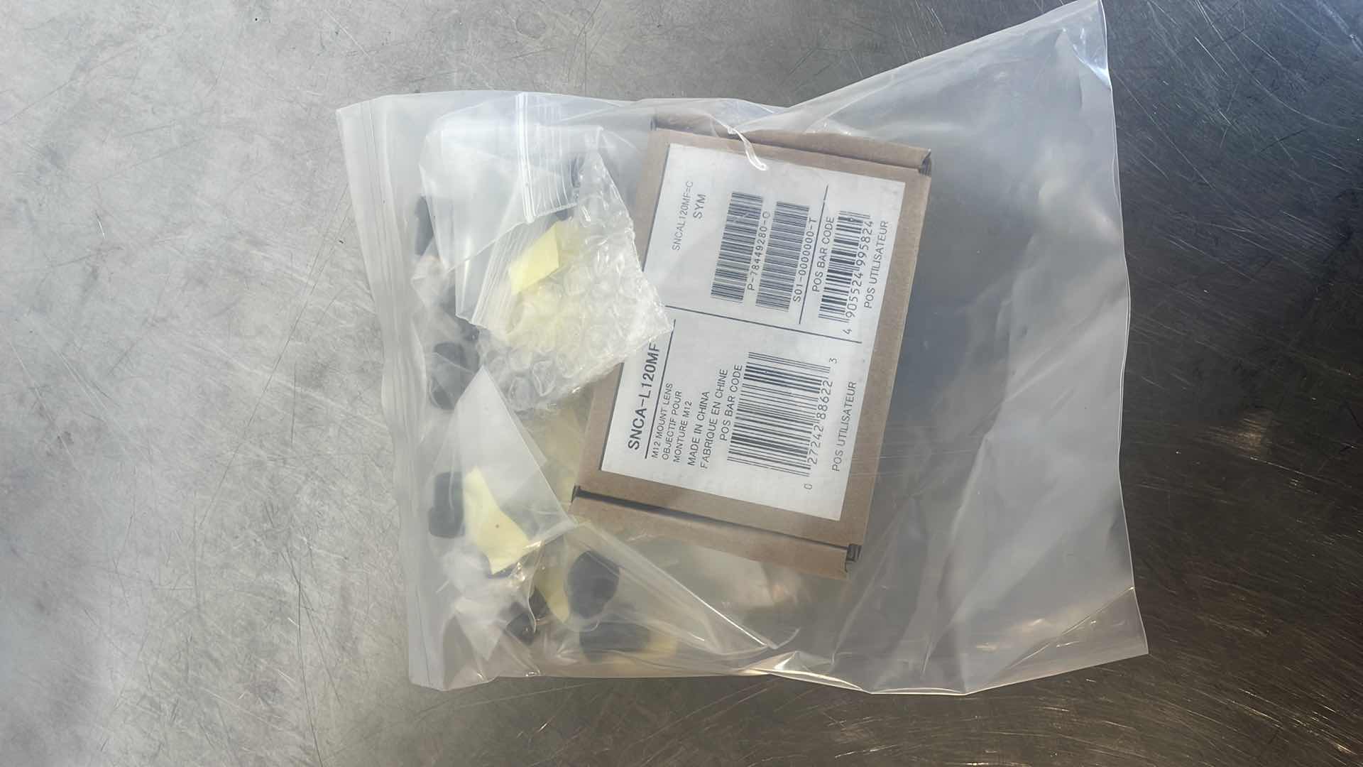 Photo 1 of SONY SNCA-L120MF M12 12mm
FIXED MOUNT LENS FOR XM SERIES CAMERAS, 25 DEGREES