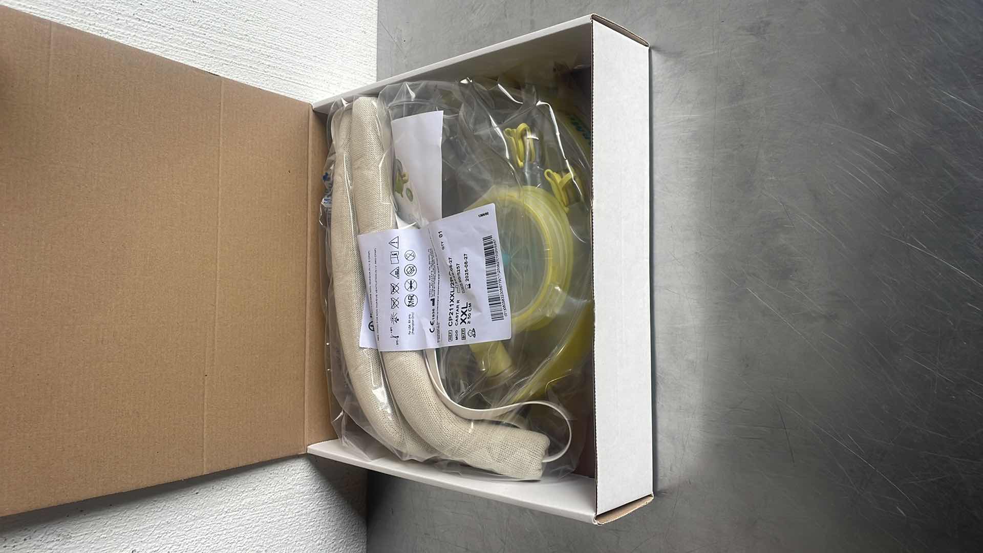 Photo 1 of STARMED CASTAR R - HOOD FOR NON-INVASIVE MECHANICAL VENTILATION (NIV)