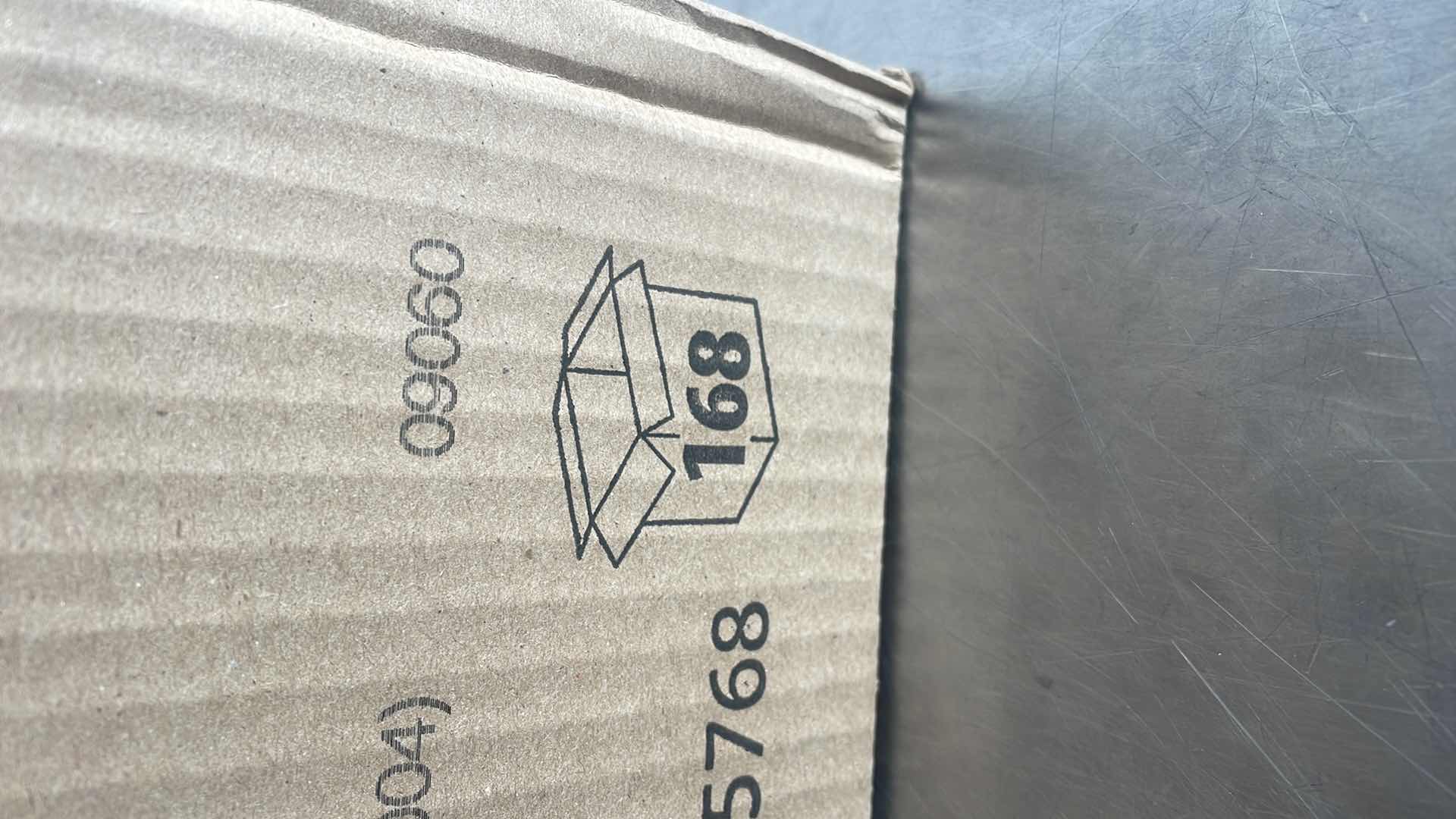 Photo 1 of COVIDEN CURITY MATERNITY PADS CASE OF 168