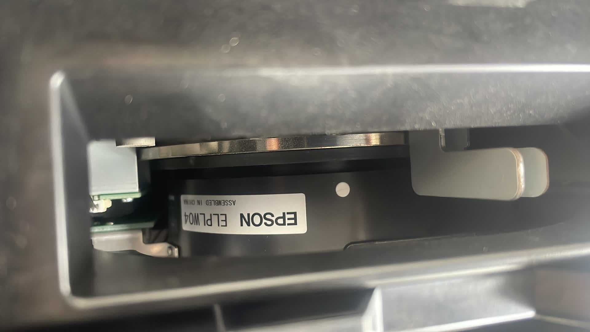 Photo 1 of EPSON POWERLITE PRO Z10005UNL - 3LCD PROJECTOR - 10000 LUMENS (WHITE) - WUXGA (1920 X 1200) - 16:10 - 1080P - LAN - BLACK