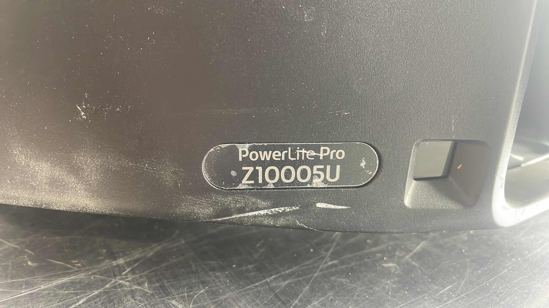 Photo 1 of EPSON POWERLITE PRO Z10005UNL - 3LCD PROJECTOR - 10000 LUMENS (WHITE) - WUXGA (1920 X 1200) - 16:10 - 1080P - LAN - BLACK