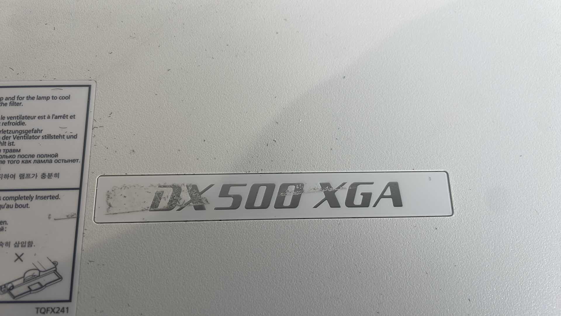 Photo 1 of PANASONIC PT-DX500U DLP PROJECTOR