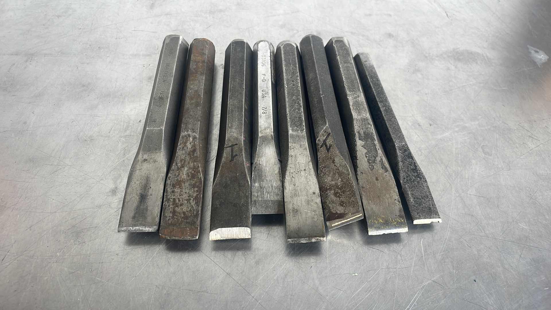 Photo 1 of VARIETY OF CHISELS