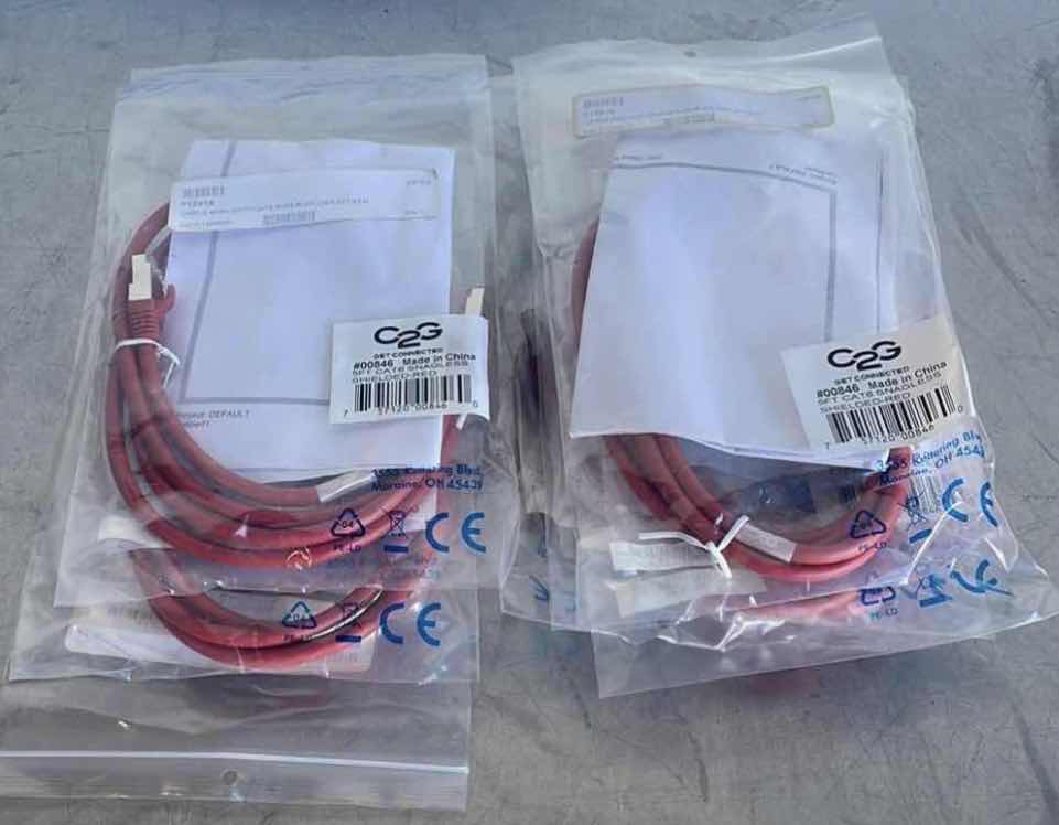 Photo 1 of C2G CABLE ASSEMBLY 5’ CAT6 SNAGLESS SHEILDED RED (7)